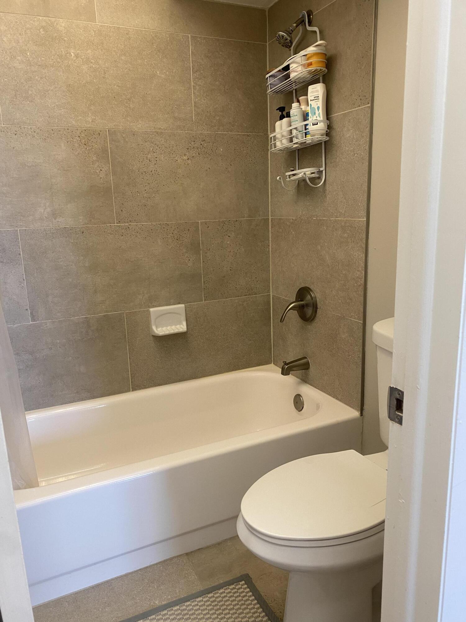 Boca Bayou - Residential Lease