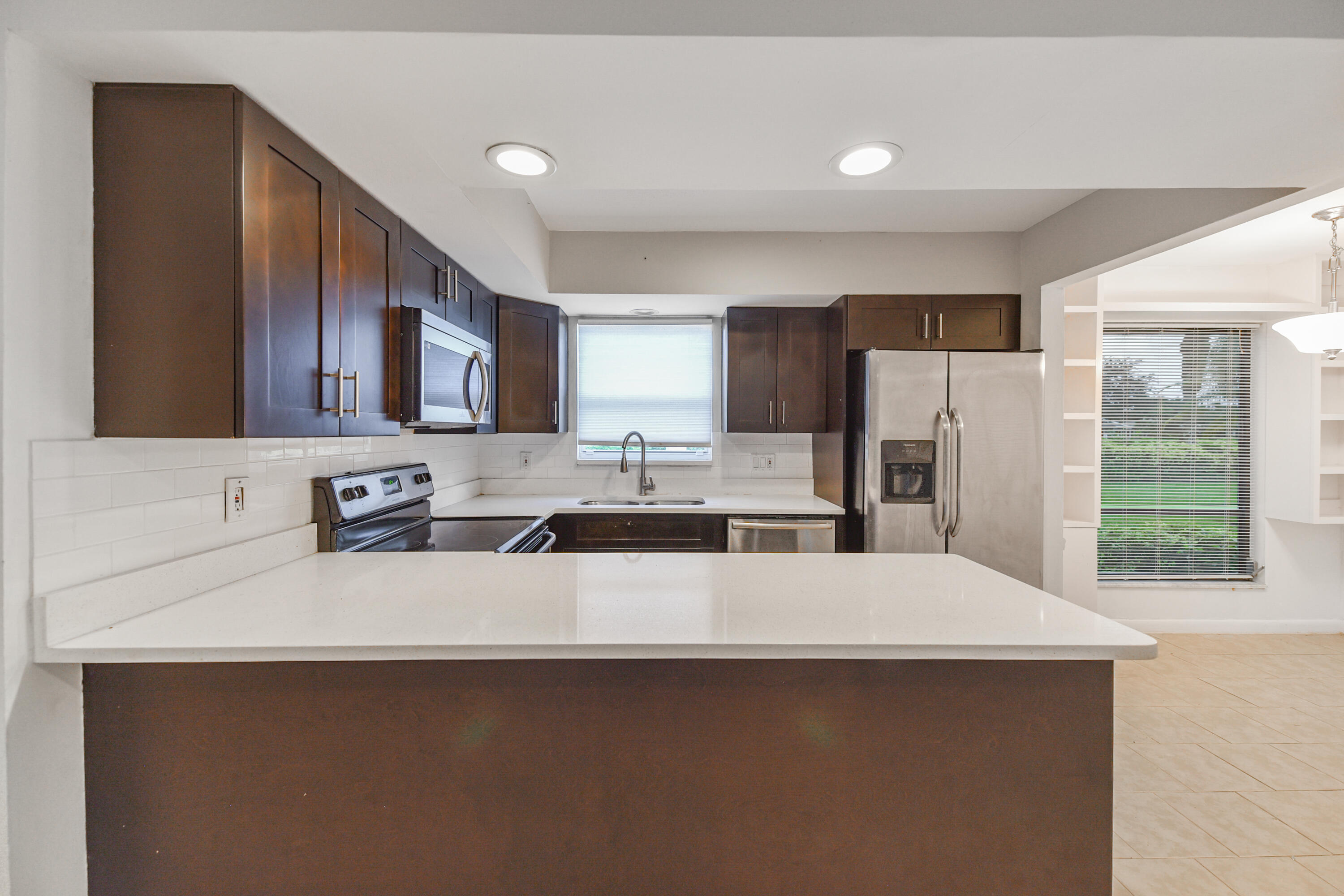 EASTPOINTE COUNTRY CLUB 1 - Residential