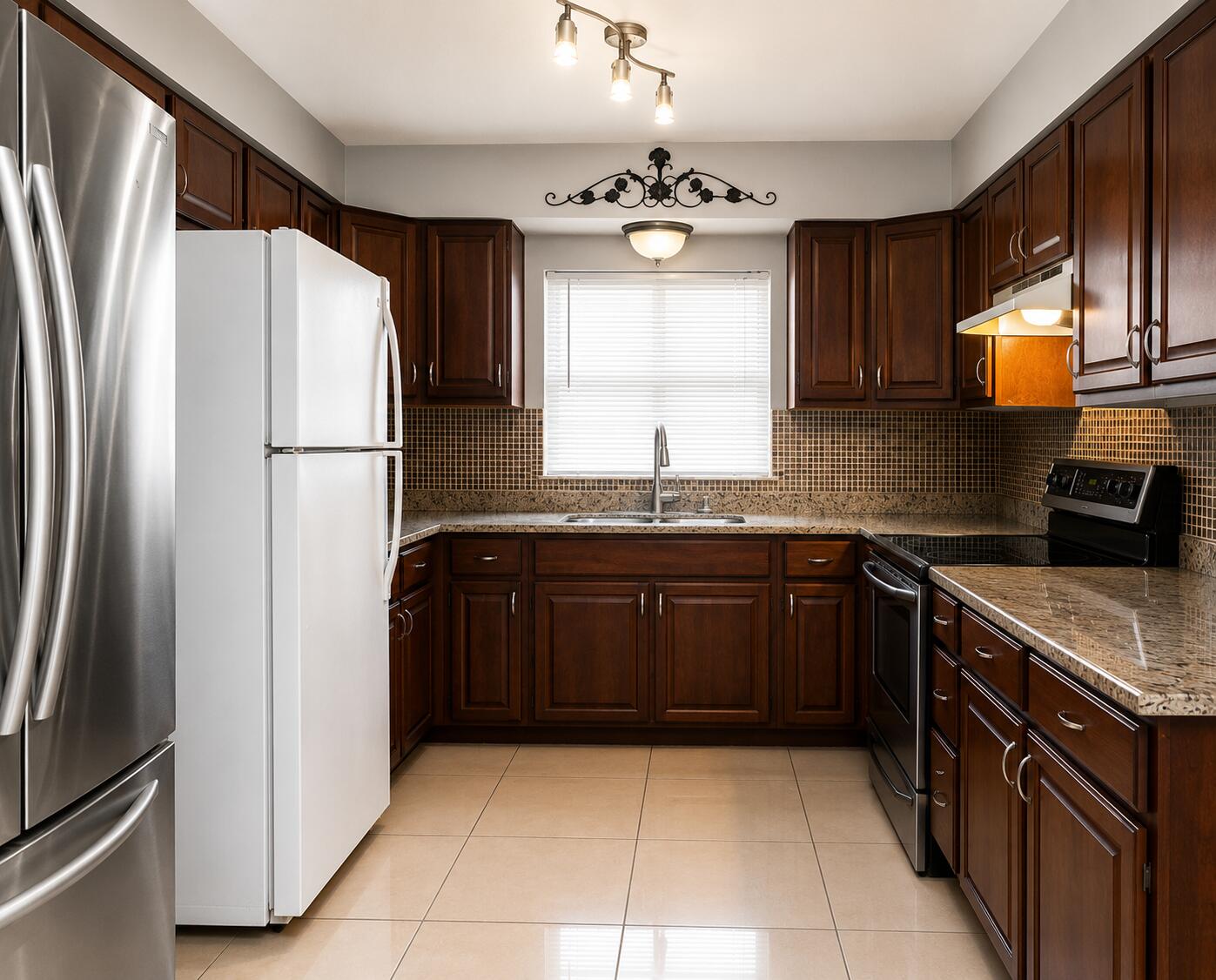 MELROSE PARK SEC 6 GREEN ACRES - Residential