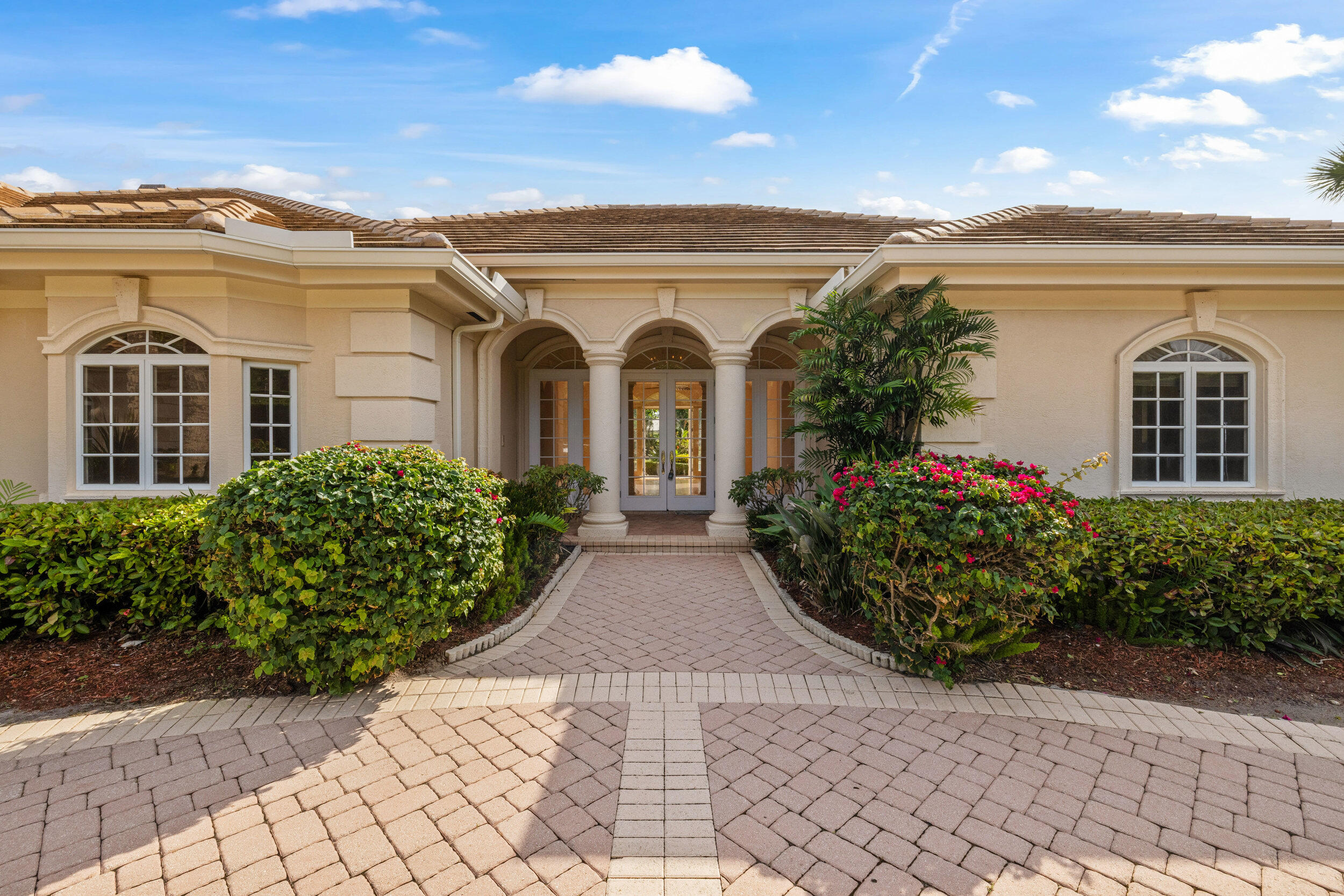 SEMINOLE LANDING - Residential