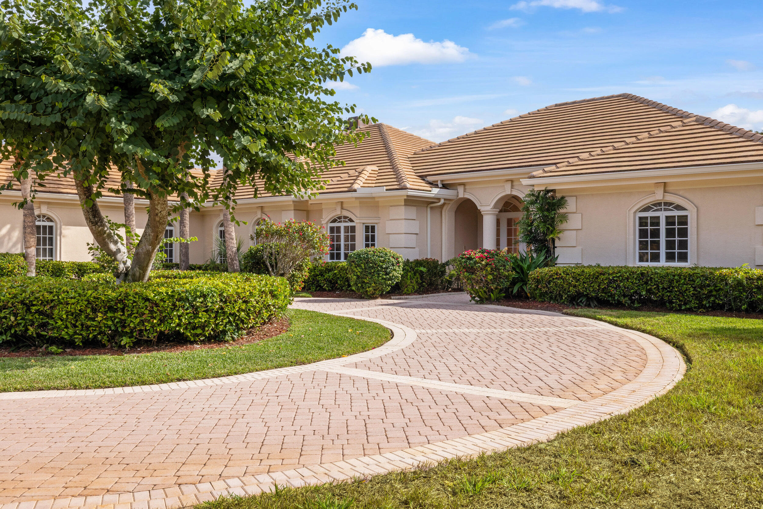 SEMINOLE LANDING - Residential