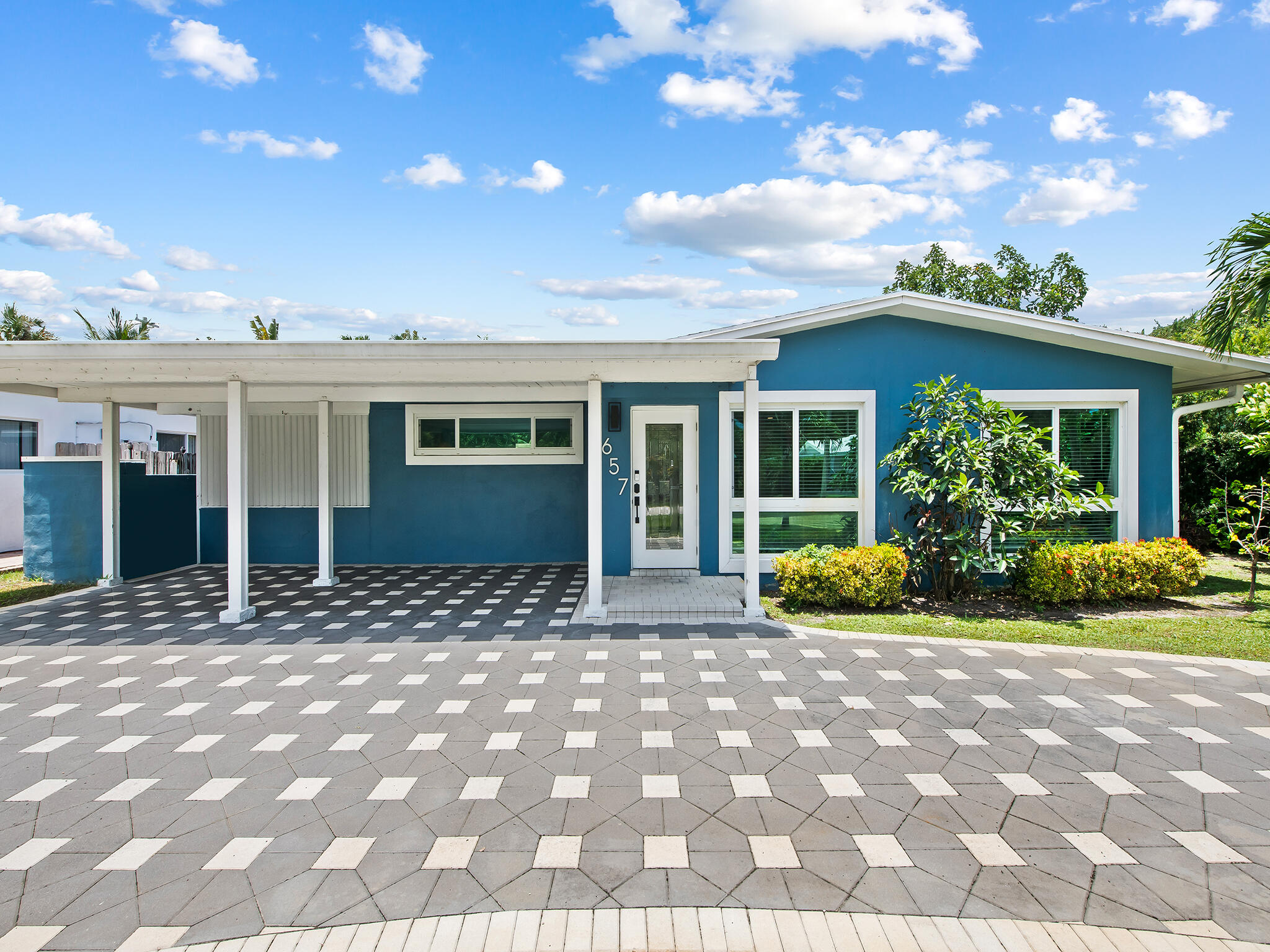 BOULEVARD ESTATES AMEN - Residential
