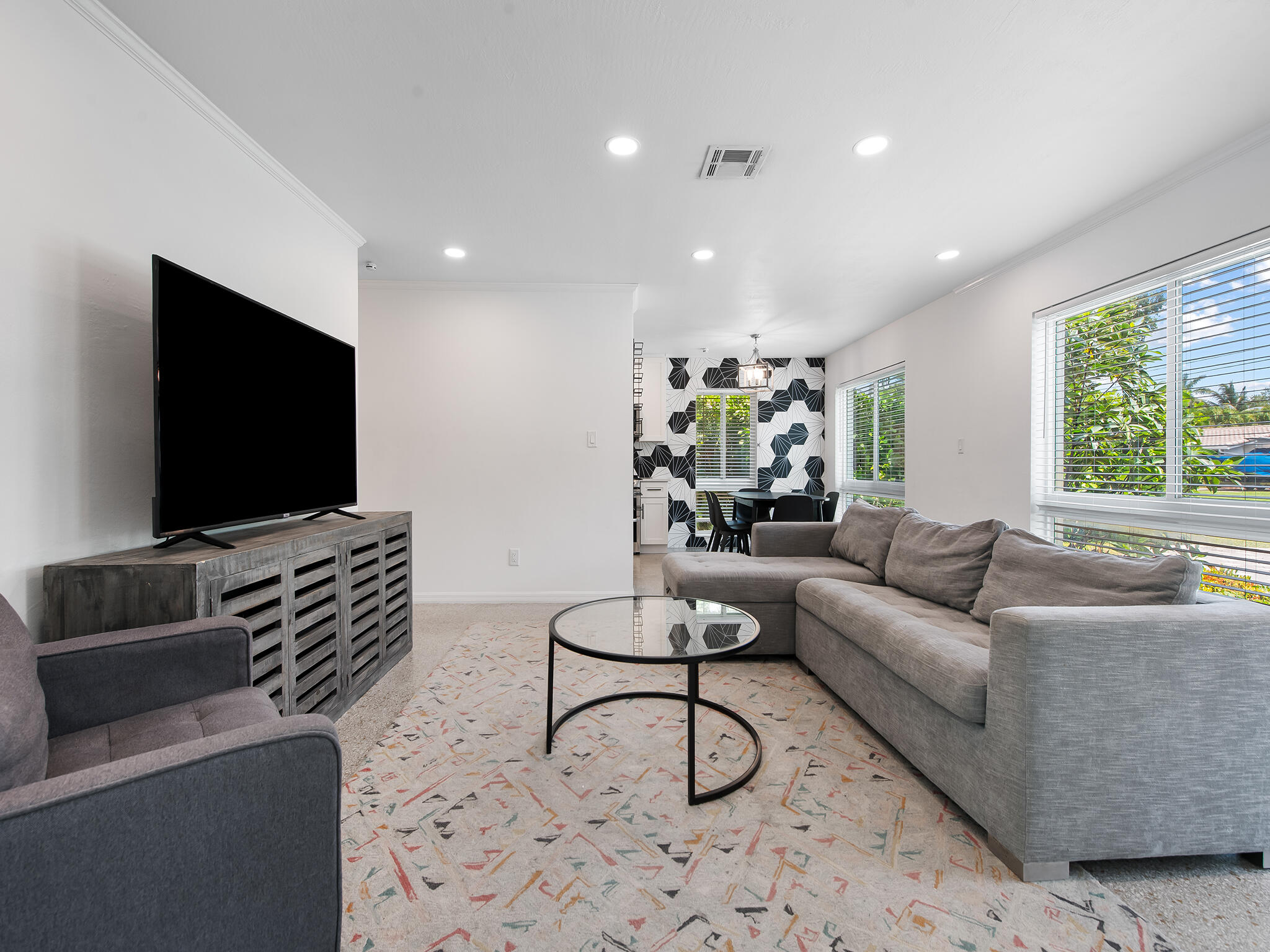 BOULEVARD ESTATES AMEN - Residential