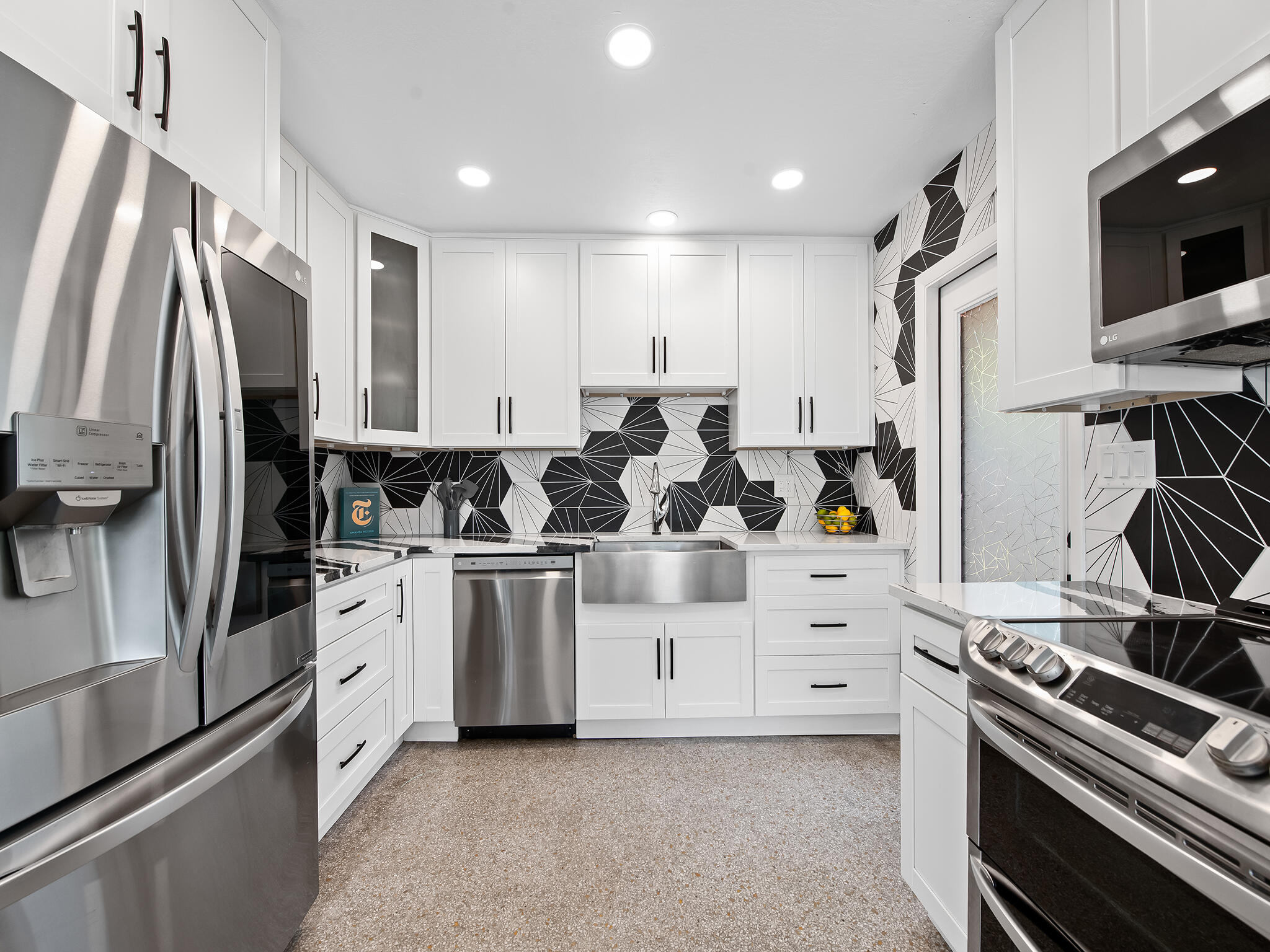 BOULEVARD ESTATES AMEN - Residential