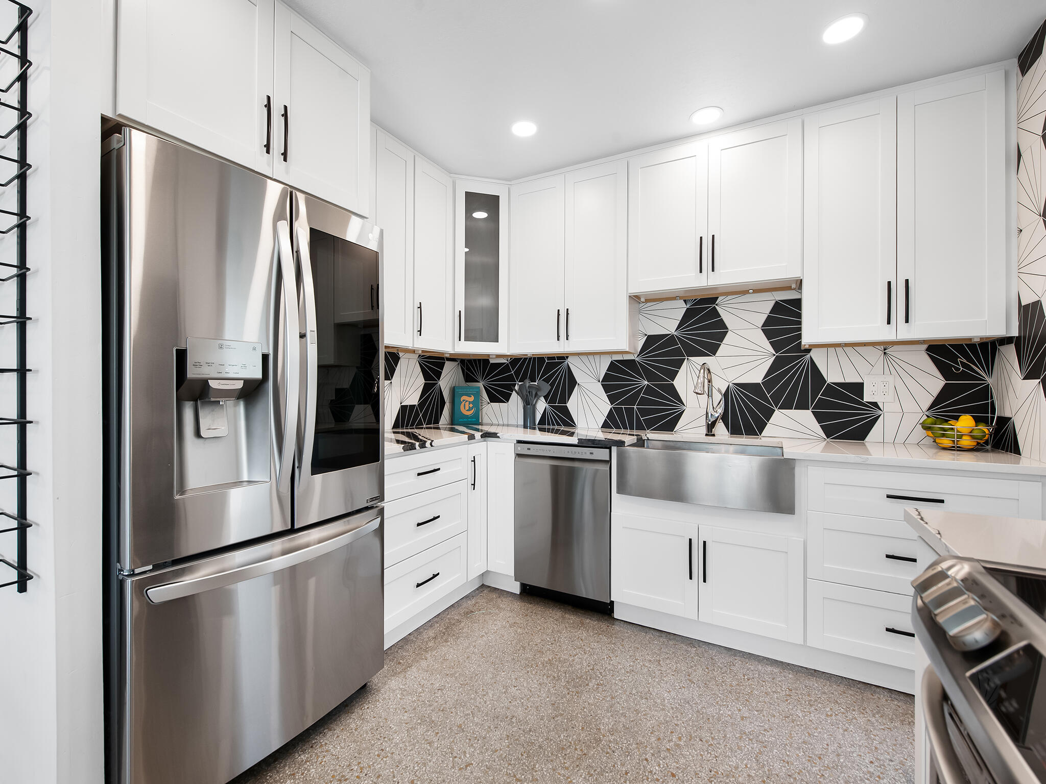 BOULEVARD ESTATES AMEN - Residential