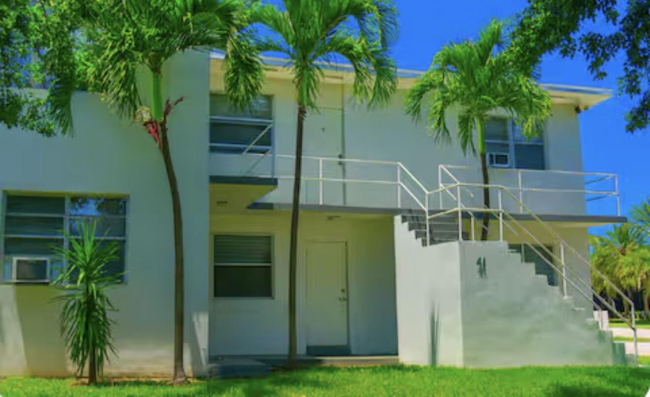 TOWN OF MODELO (DANIA) B-49 - Residential Income