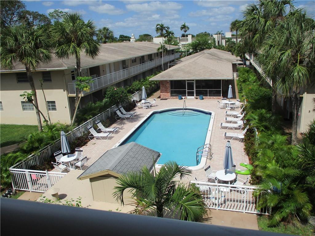 MARGATE GARDENS CONDO - Residential Lease