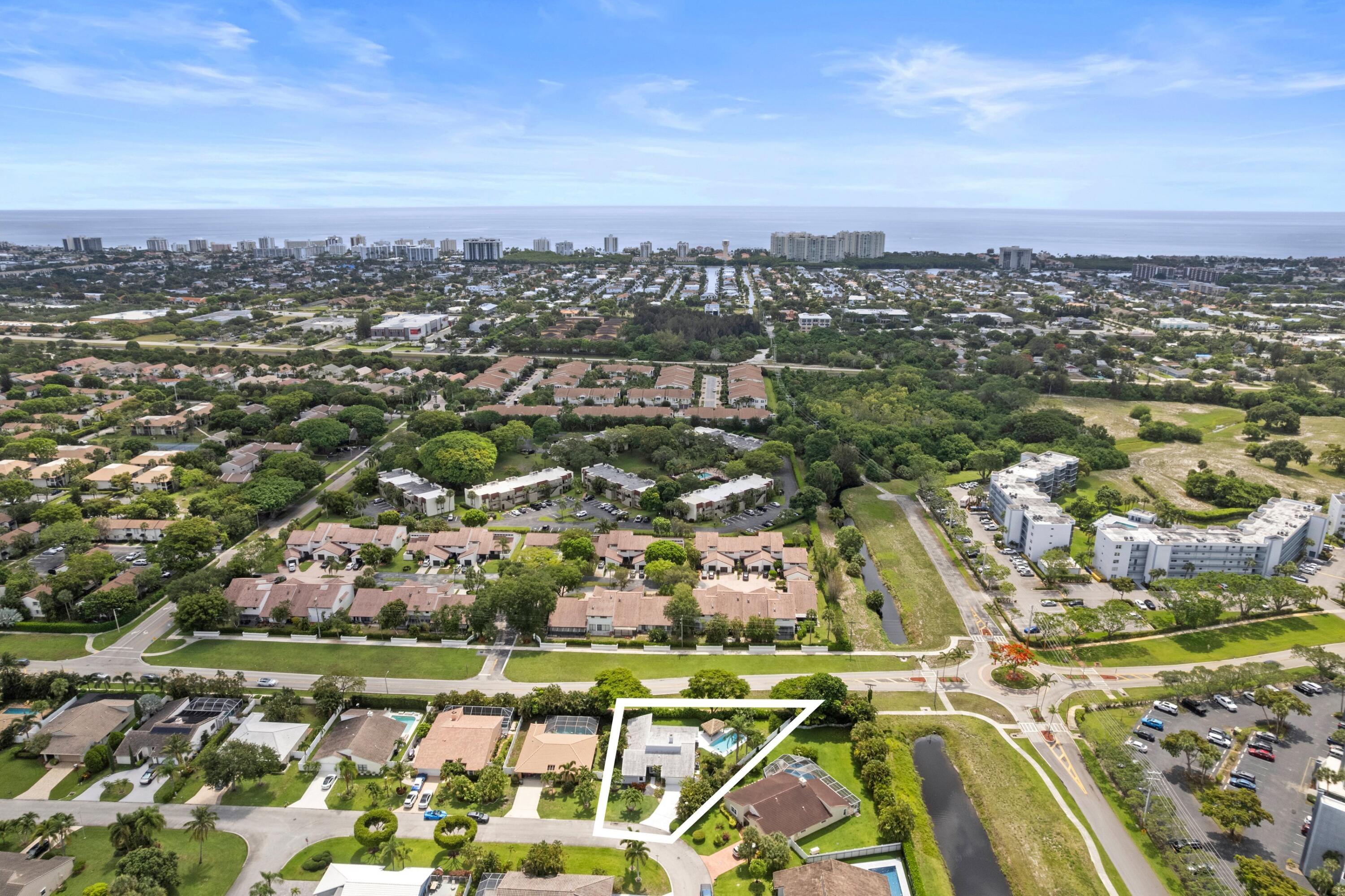 BOCA LAKE ESTATES - Residential