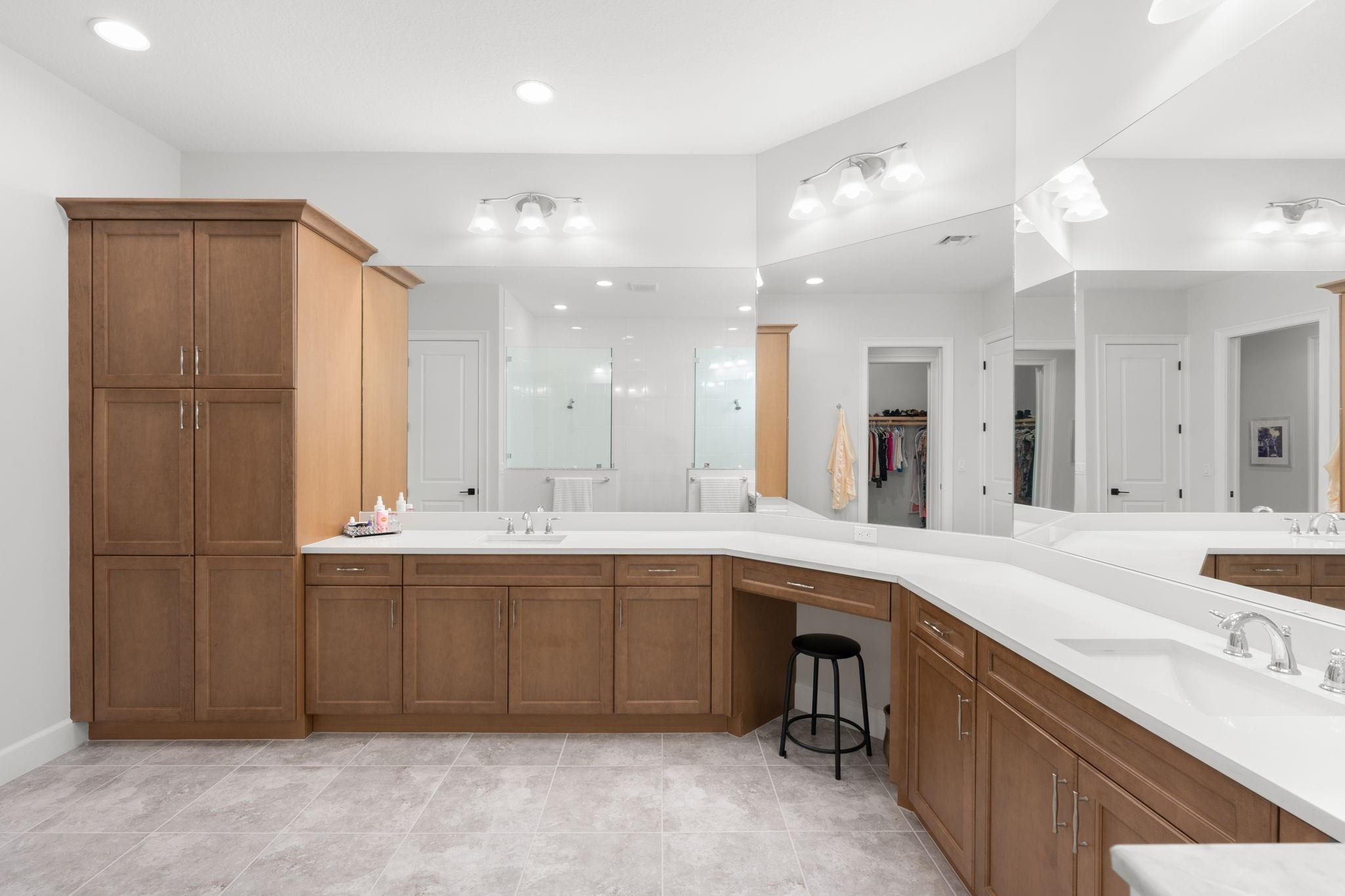 WESTLAKE - Residential