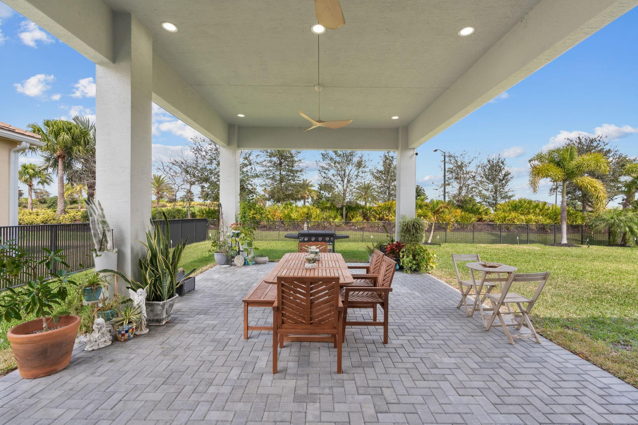 WESTLAKE - Residential