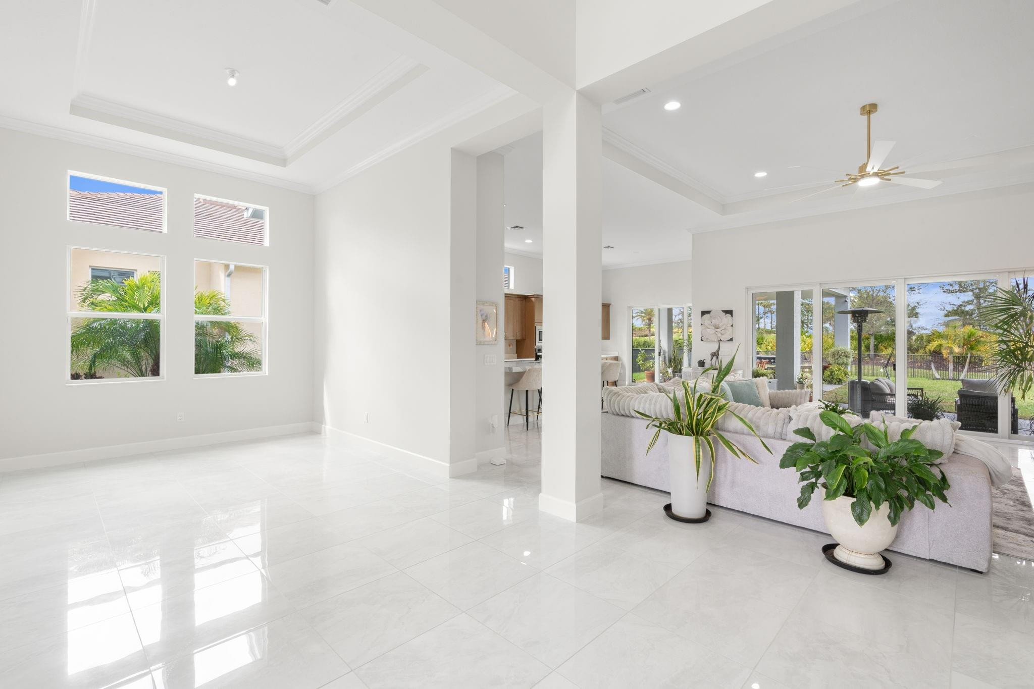 WESTLAKE - Residential
