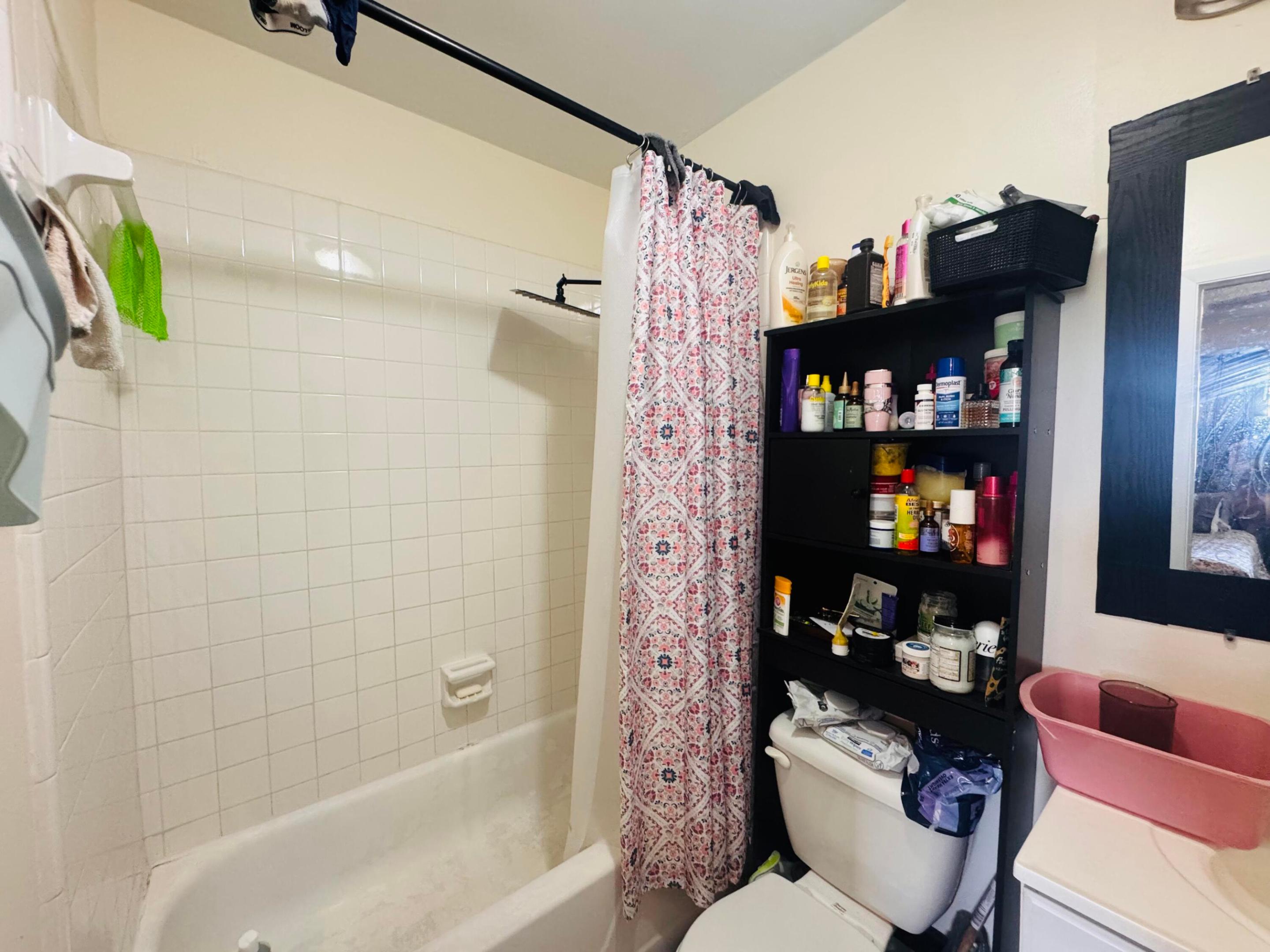VERSAILLES GARDENS CONDO - Residential