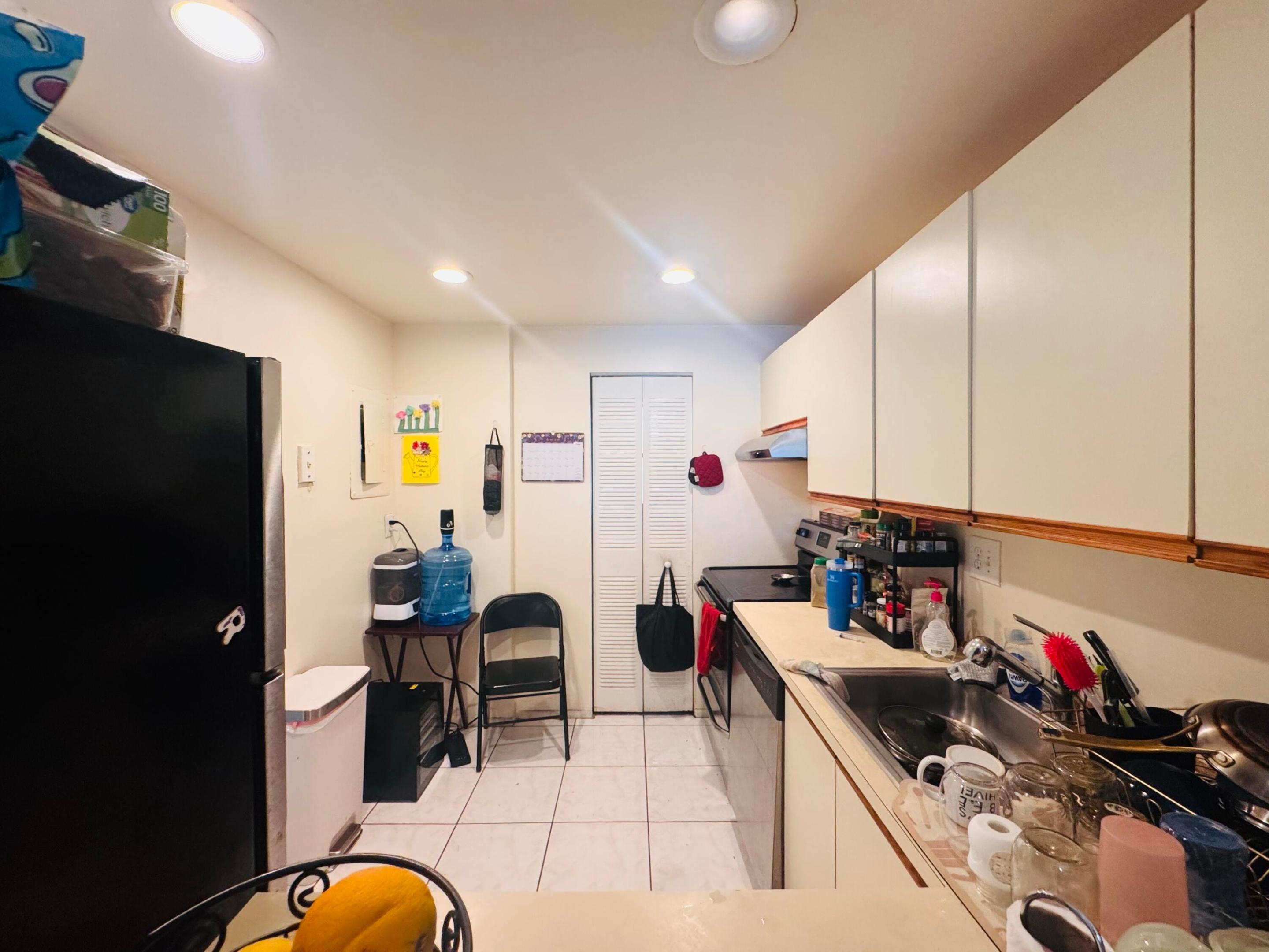 VERSAILLES GARDENS CONDO - Residential