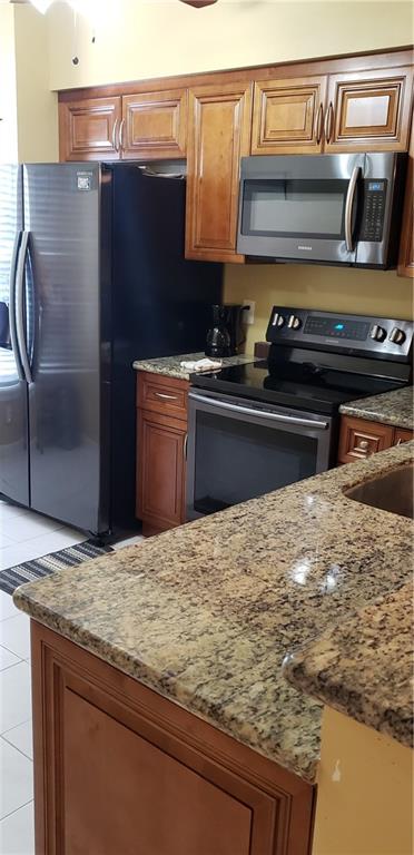 SHOWINGS WILL START 2/25/2022 - PLEASE DO NOT CALL OR TEXT AGENT OR OWNERS. OWNER OCCUPIED. DO NOT DISTURB OWNERS. DO NOT CALL OWNERS. PLEASE DO NOT KNOCK ON THEIR DOOR. BEAUTIFUL KITCHEN WITH GRANITE COUNTERTOPS AND WOOD CABINETS. LAMINATED FLOORS. VERY CLEAN AND SPACIOUS READY TO MOVE IN TOWNHOME IN THE DESIRABLE FIESTA!!! GATED COMMUNITY CLOSE TO SHOPPING AND DINING PLACES**SCREENED BACK PORCH WITH STORAGE ROOM. SHOWINGS WILL START 2/25/2022 - PLEASE DO NOT CALL OR TEXT AGENT OR OWNERS. OWNER OCCUPIED. DO NOT DISTURB OWNERS. DO NOT CALL OWNERS. PLEASE DO NOT KNOCK ON THEIR DOOR. BEAUTIFUL KITCHEN WITH GRANITE COUNTERTOPS AND WOOD CABINETS. LAMINATED FLOORS. VERY CLEAN AND SPACIOUS READY TO MOVE IN TOWNHOME IN THE DESIRABLE FIESTA!!! GATED COMMUNITY CLOSE TO SHOPPING AND DINING PLACES**SCREENED BACK PORCH WITH STORAGE ROOM.