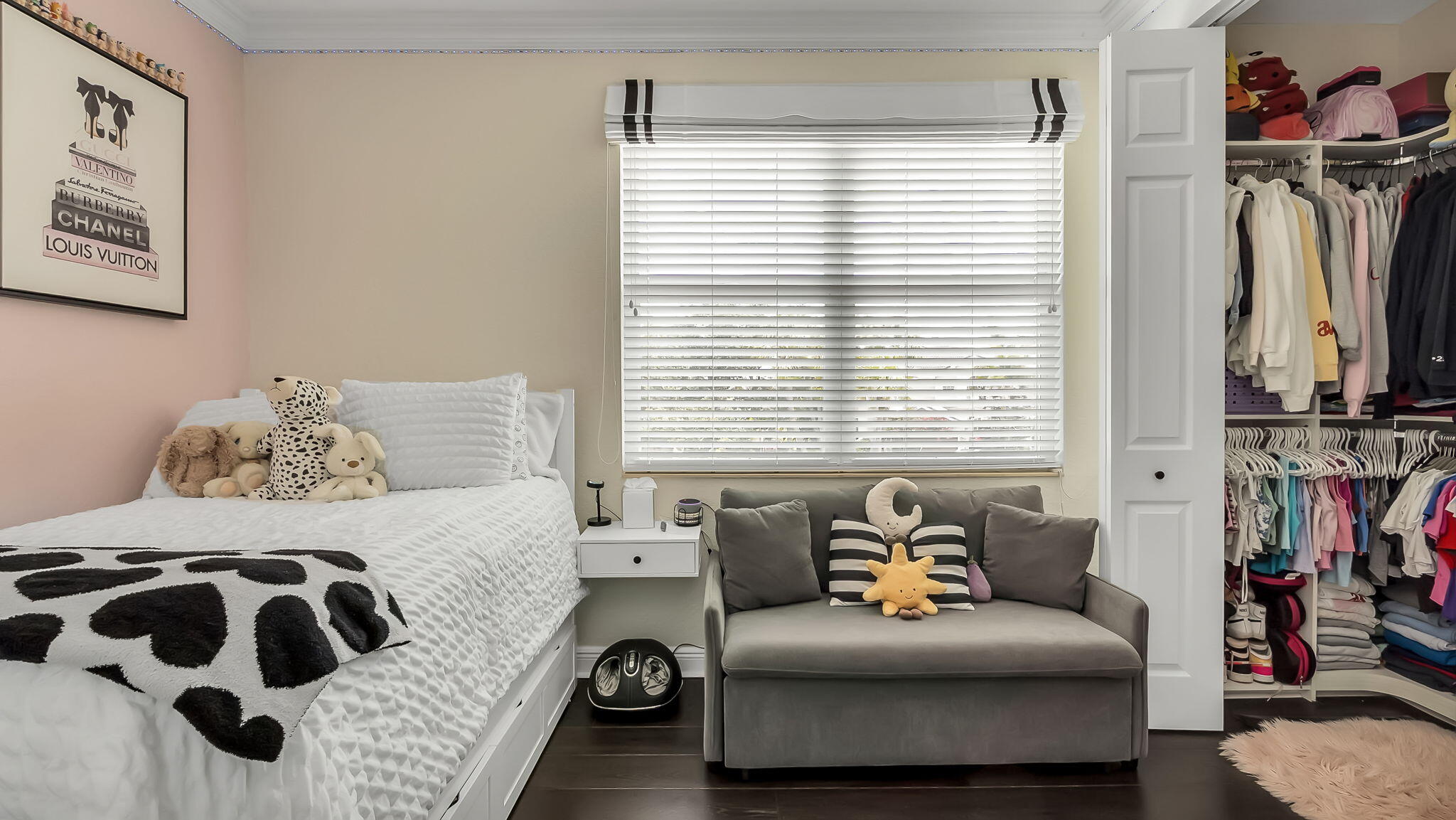Saturnia Isles - Residential