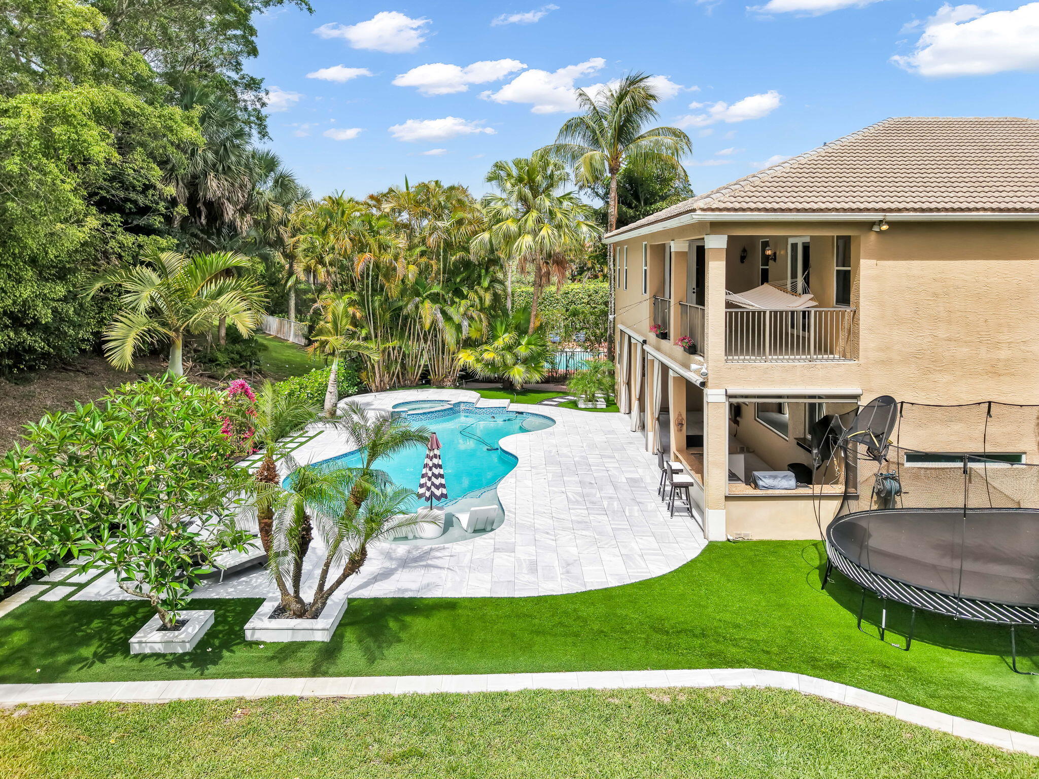 Saturnia Isles - Residential