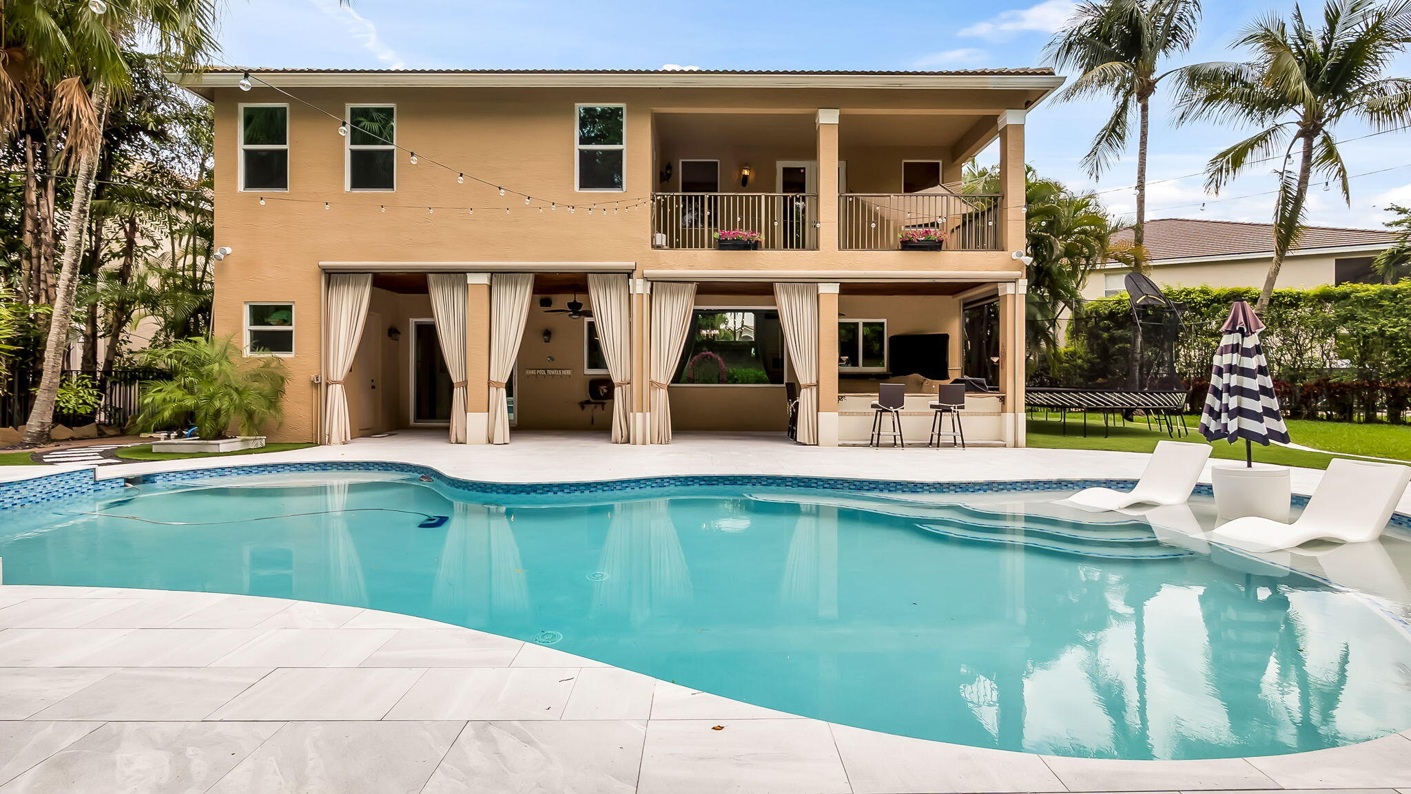 Saturnia Isles - Residential