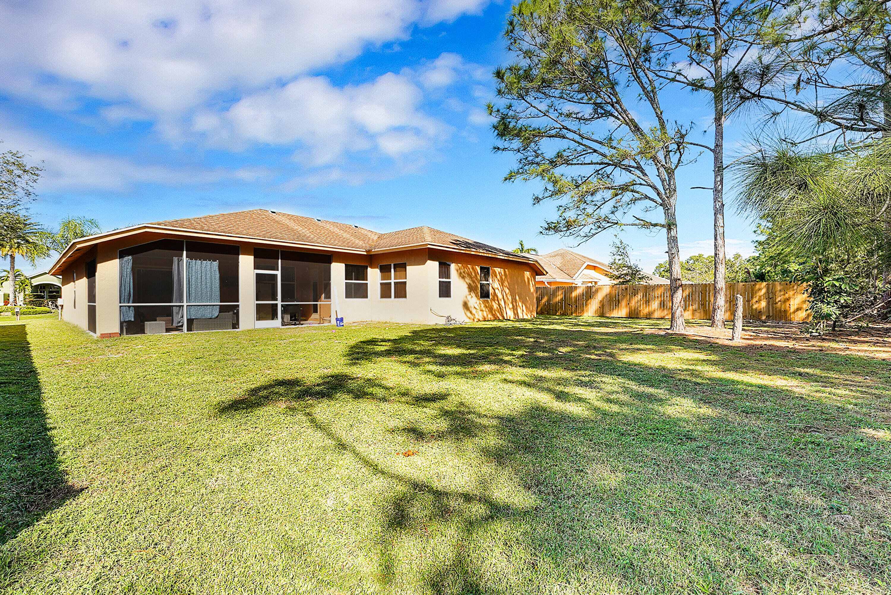 PORT ST LUCIE SECTION 44 - Residential