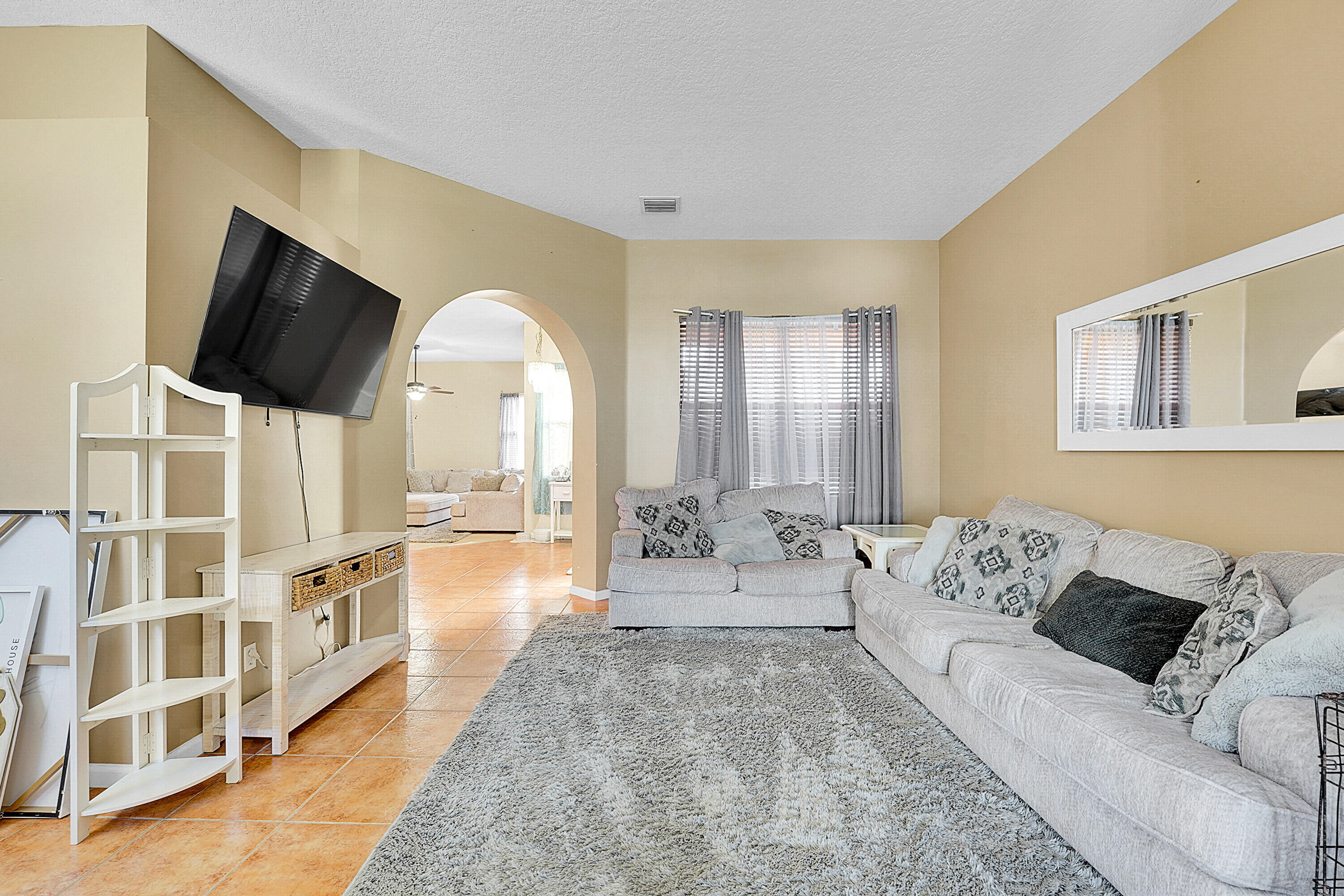 PORT ST LUCIE SECTION 44 - Residential