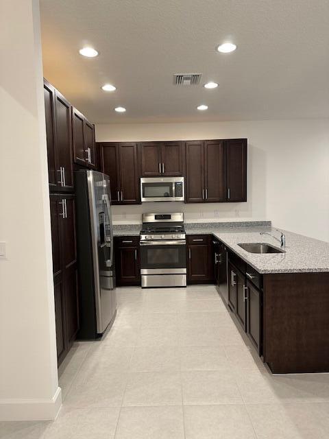 RIVERLAND PARCEL C - PLAT TEN REPLAT - Residential