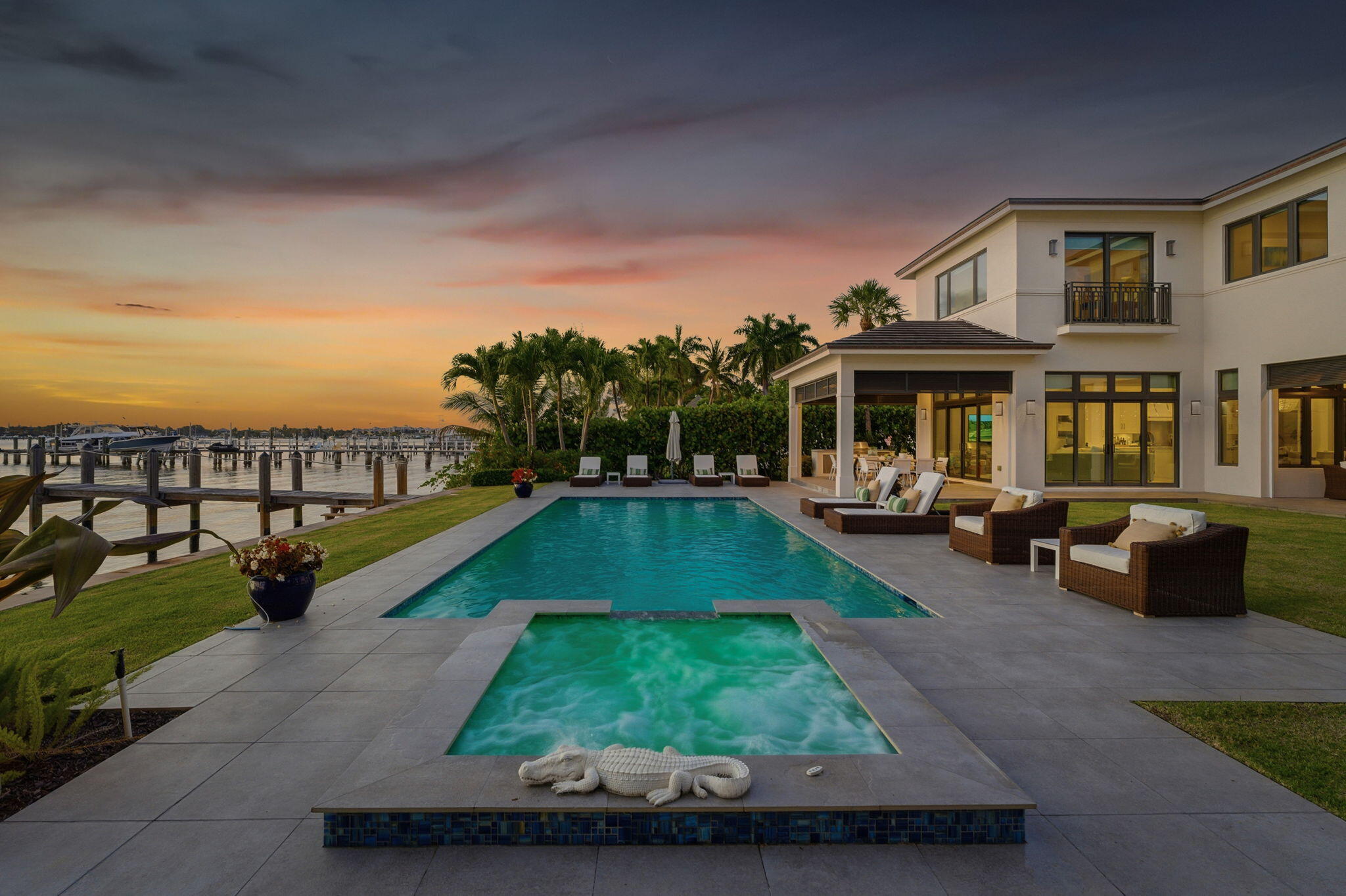 Hypoloxo Island - Residential