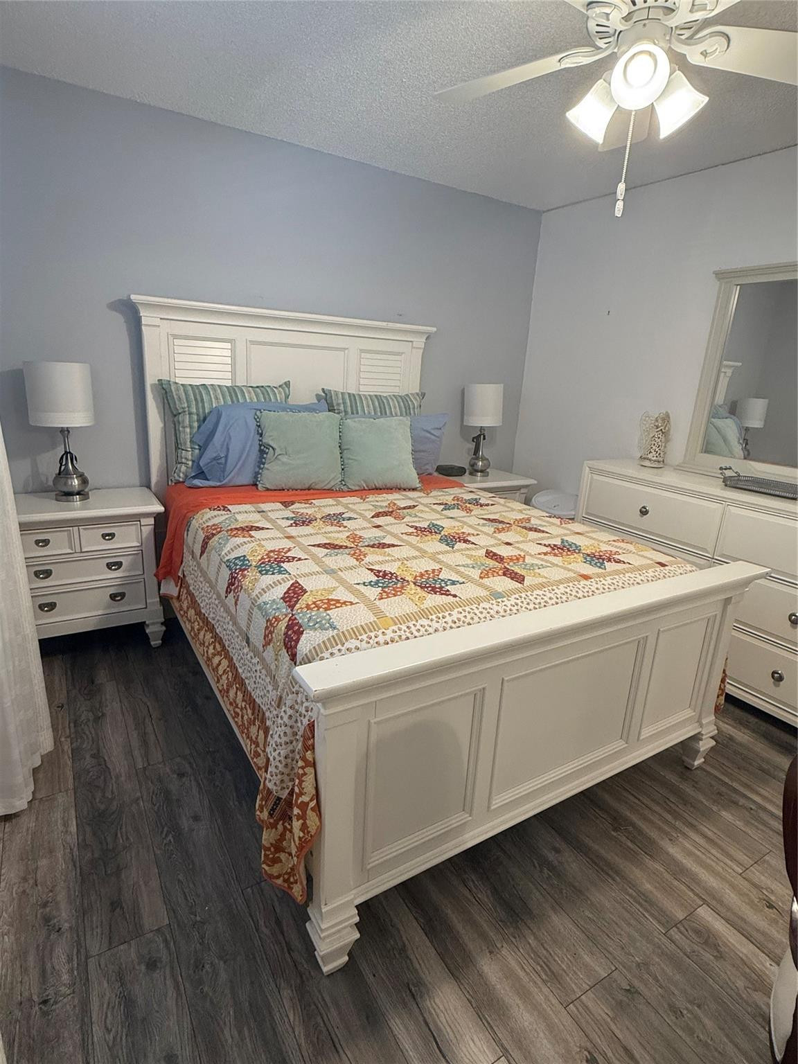 VILLAGES OF ORIOLE ABBEY CONDO - Residential