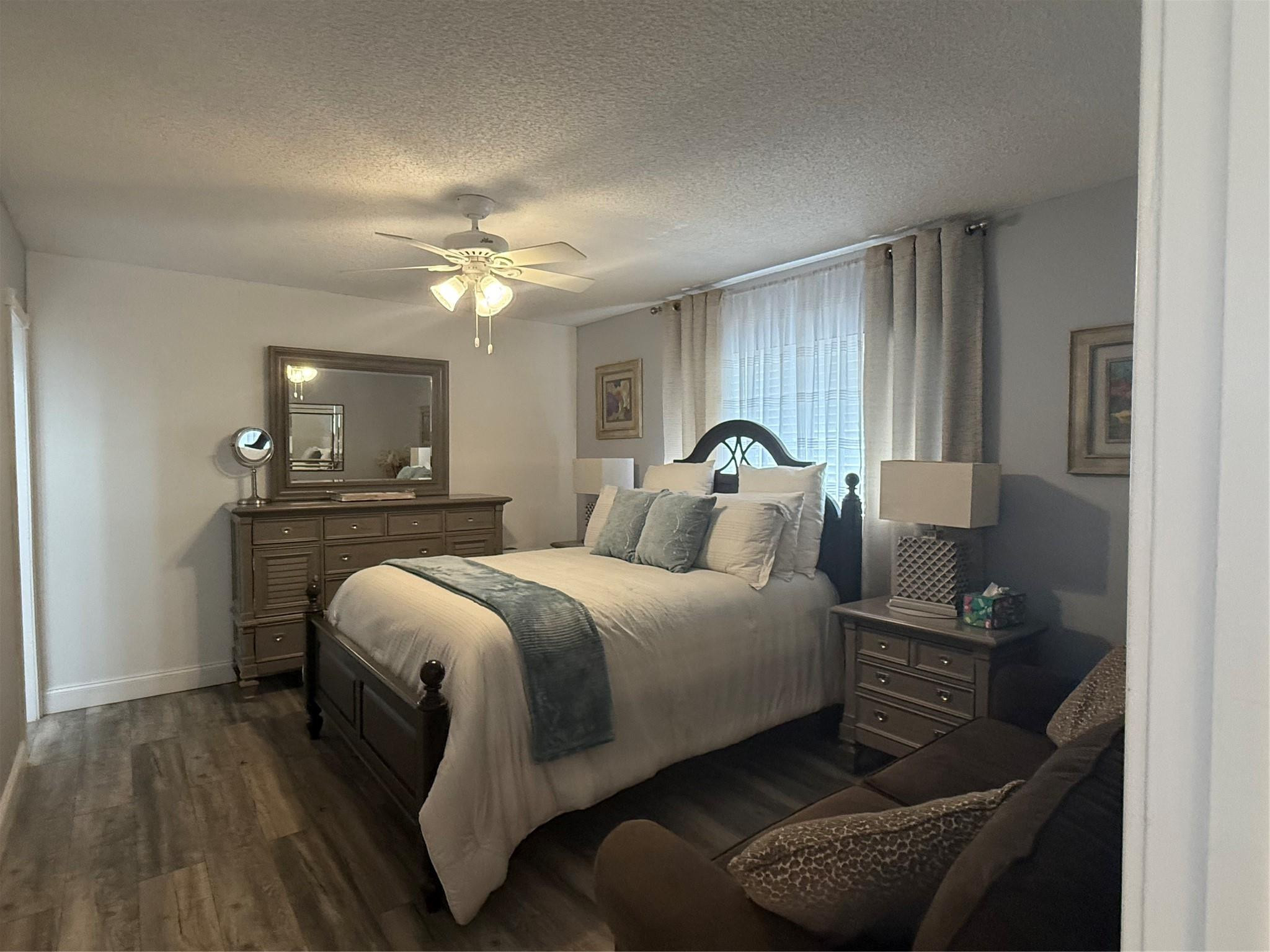 VILLAGES OF ORIOLE ABBEY CONDO - Residential