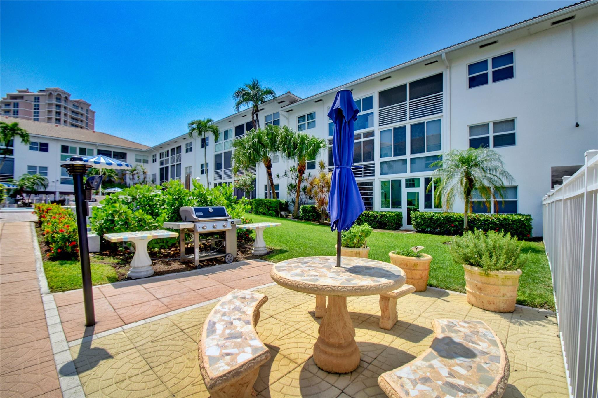 NORTH LEISURE GARDENS CONDO - Residential