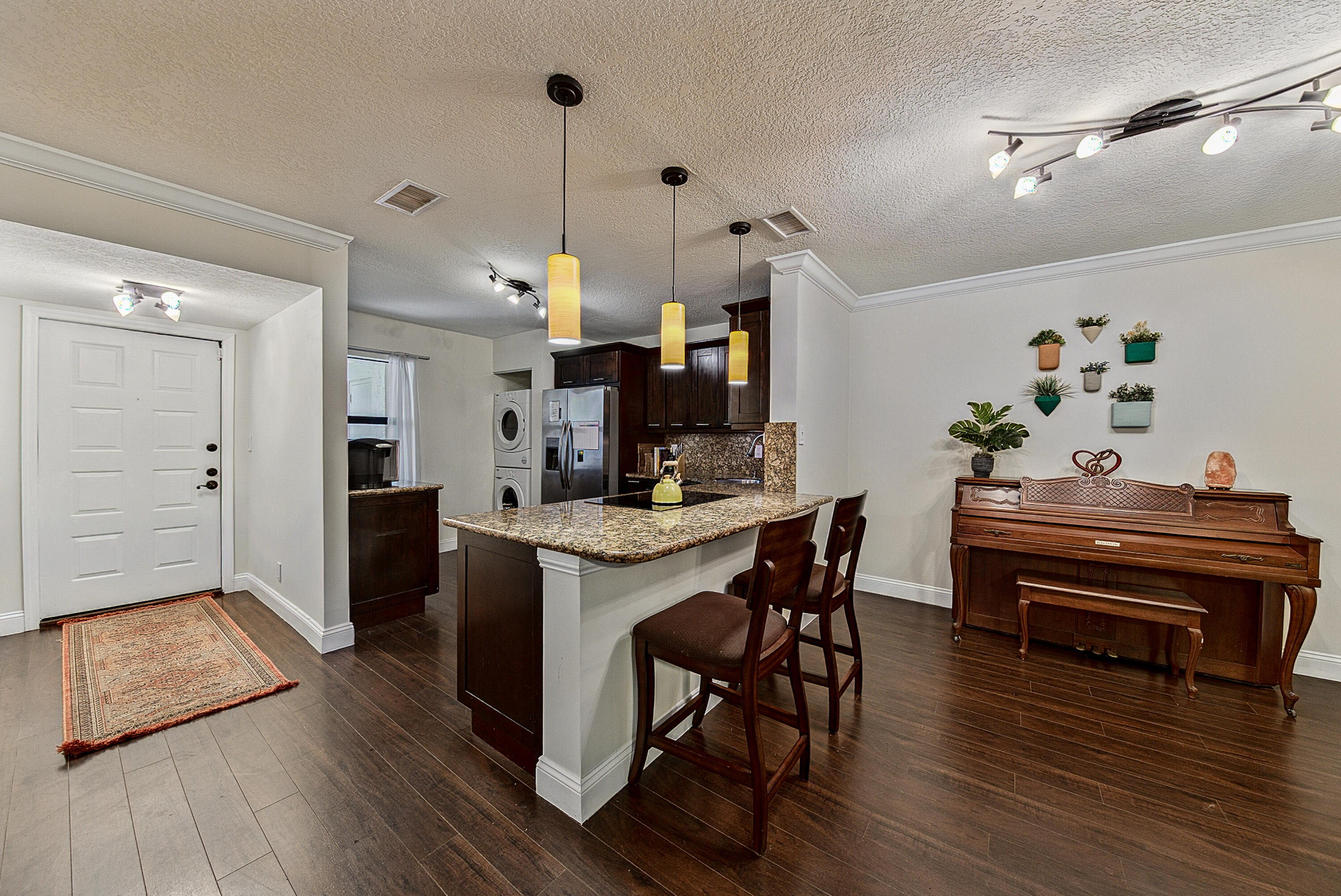 POND APPLE PLACE II CONDO - Residential