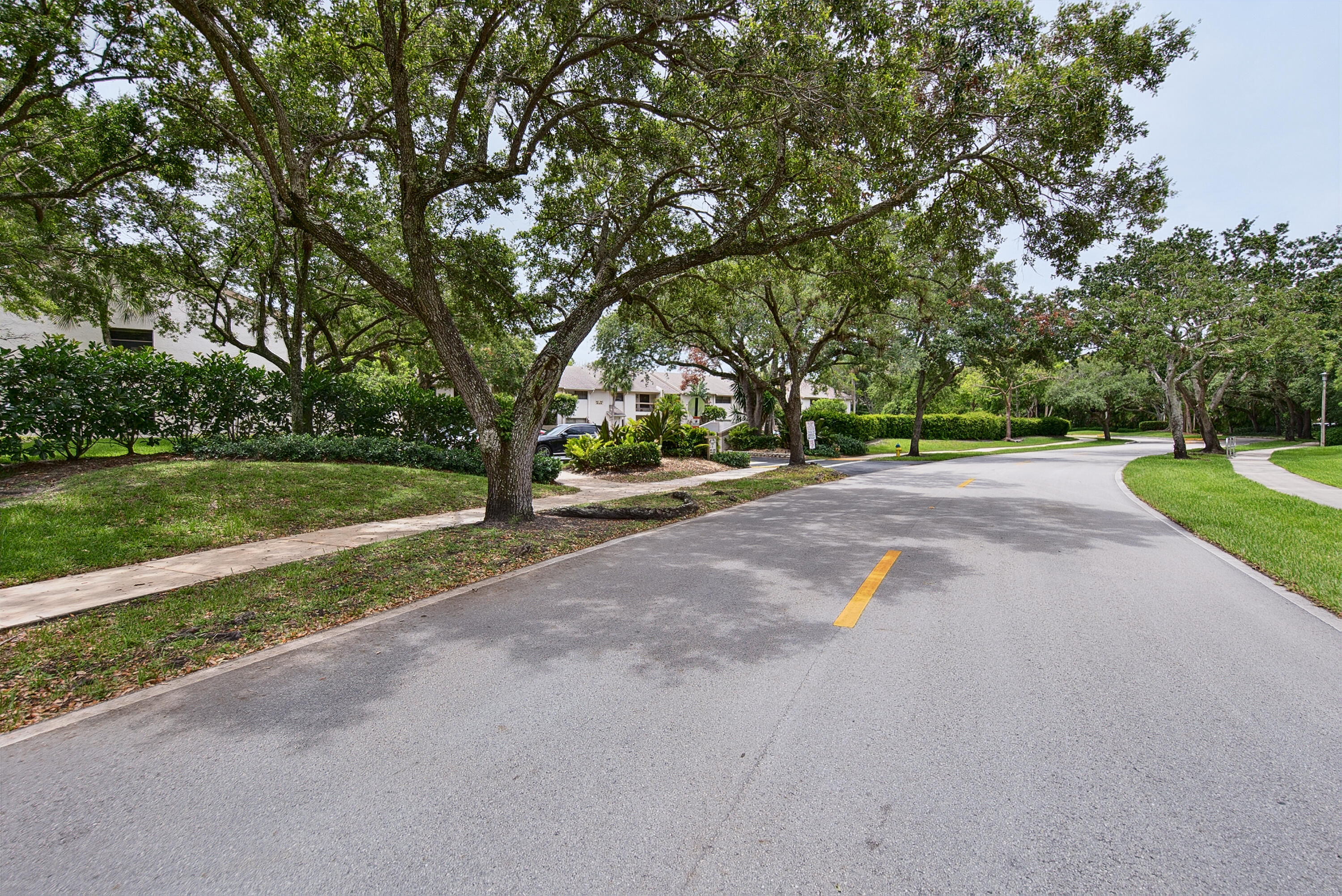 POND APPLE PLACE II CONDO - Residential