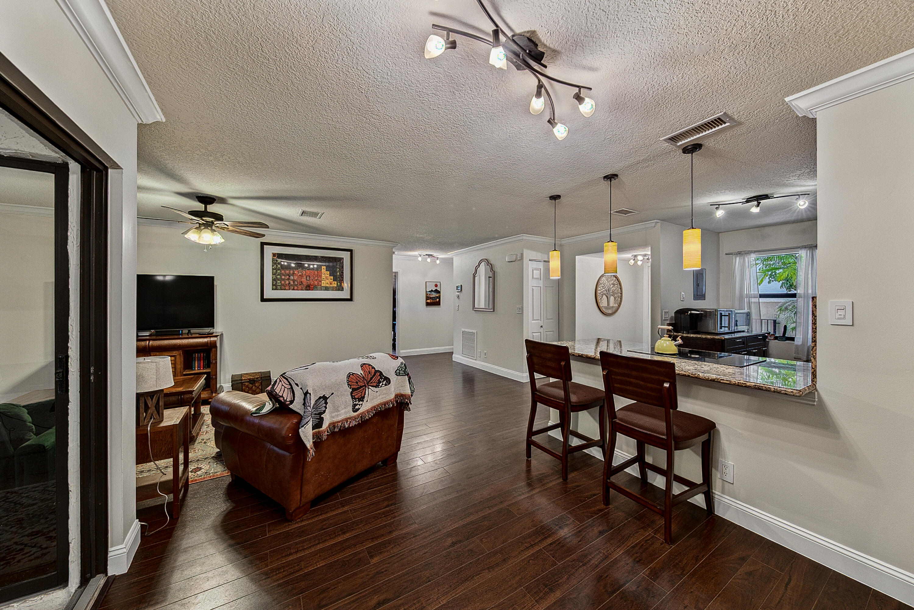 POND APPLE PLACE II CONDO - Residential