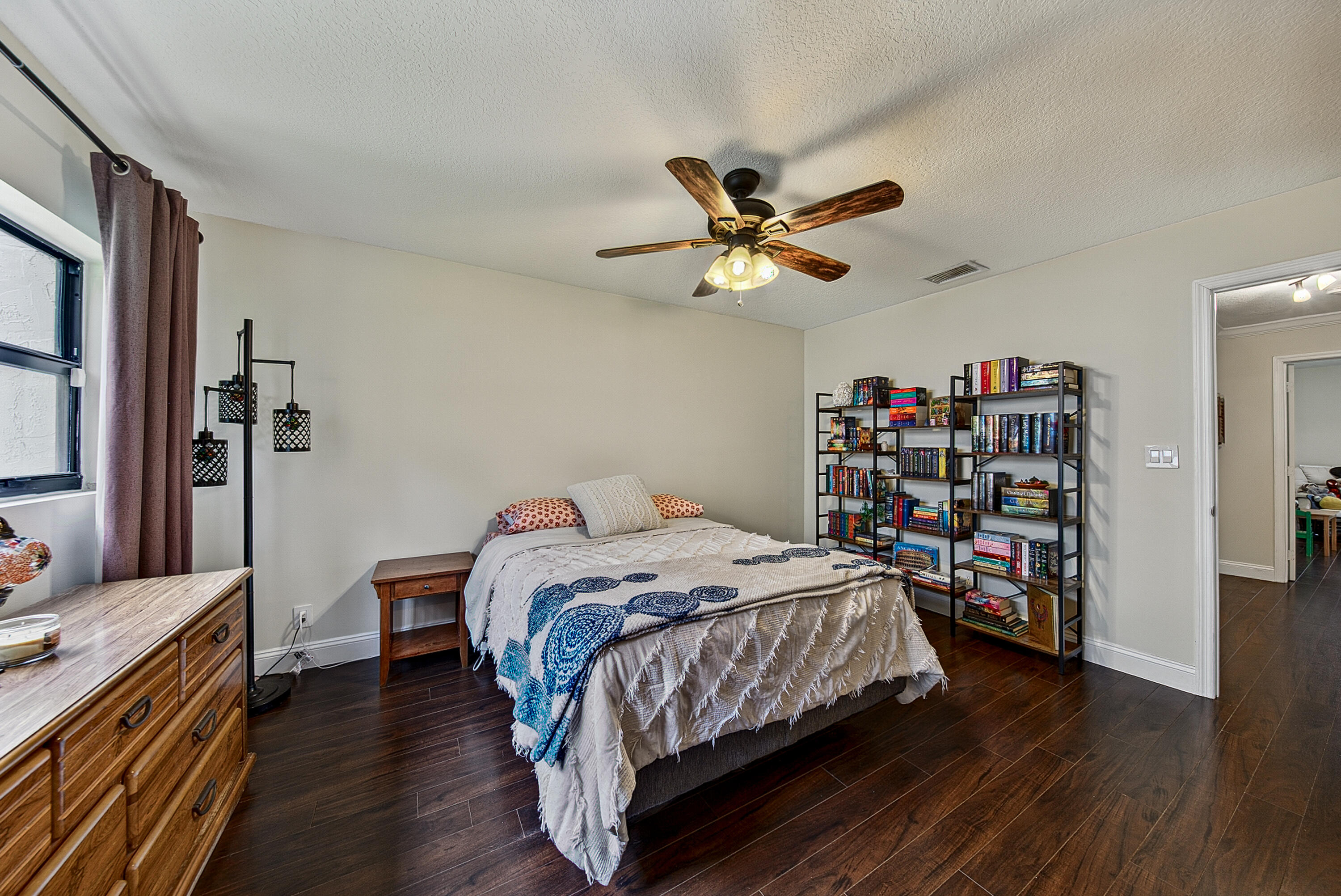 POND APPLE PLACE II CONDO - Residential