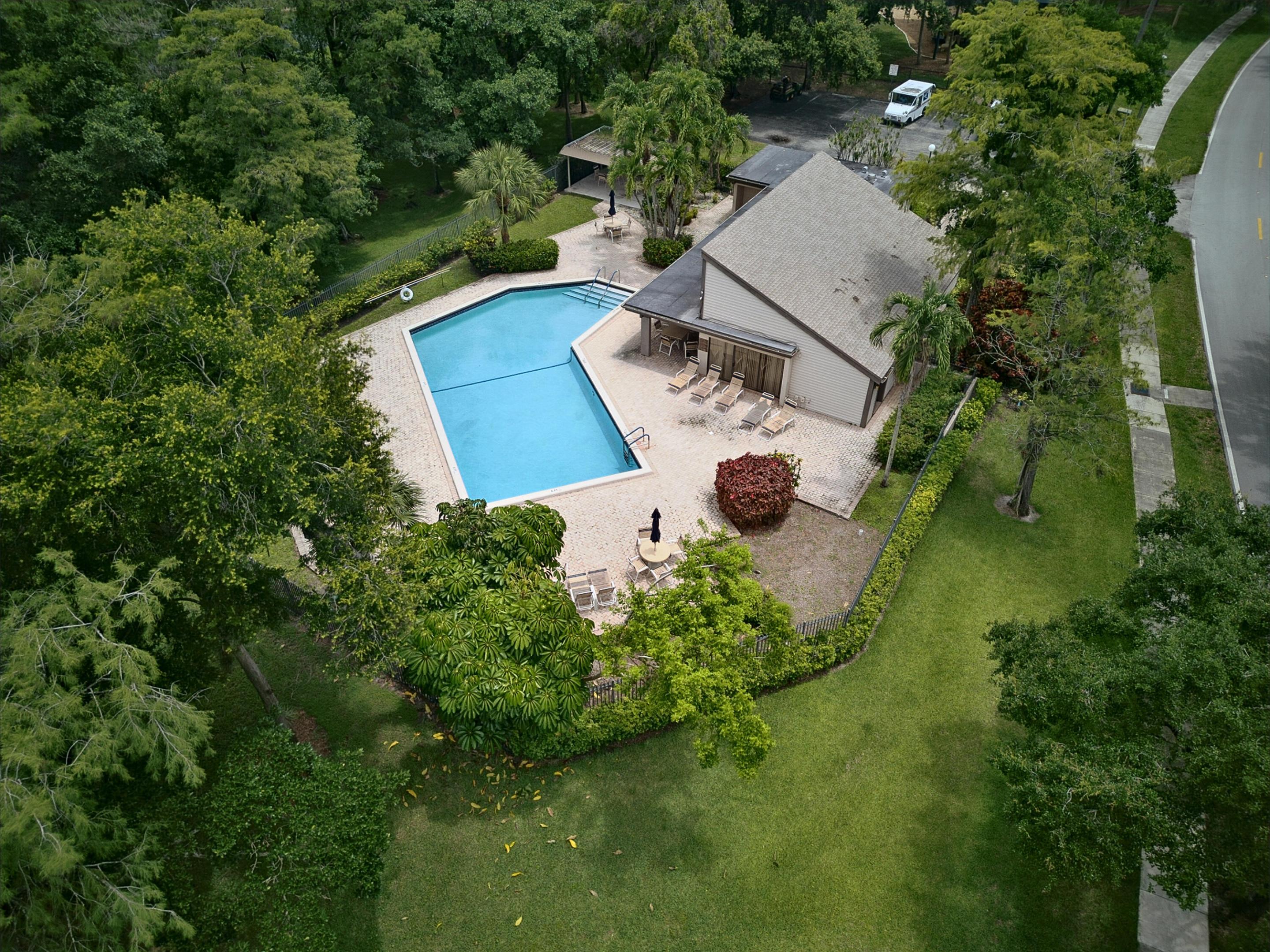 POND APPLE PLACE II CONDO - Residential