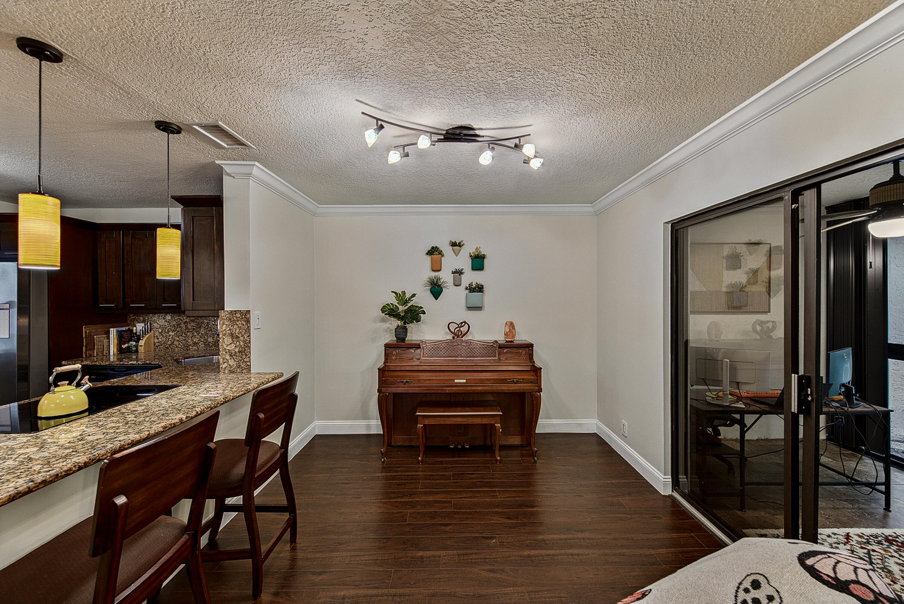POND APPLE PLACE II CONDO - Residential