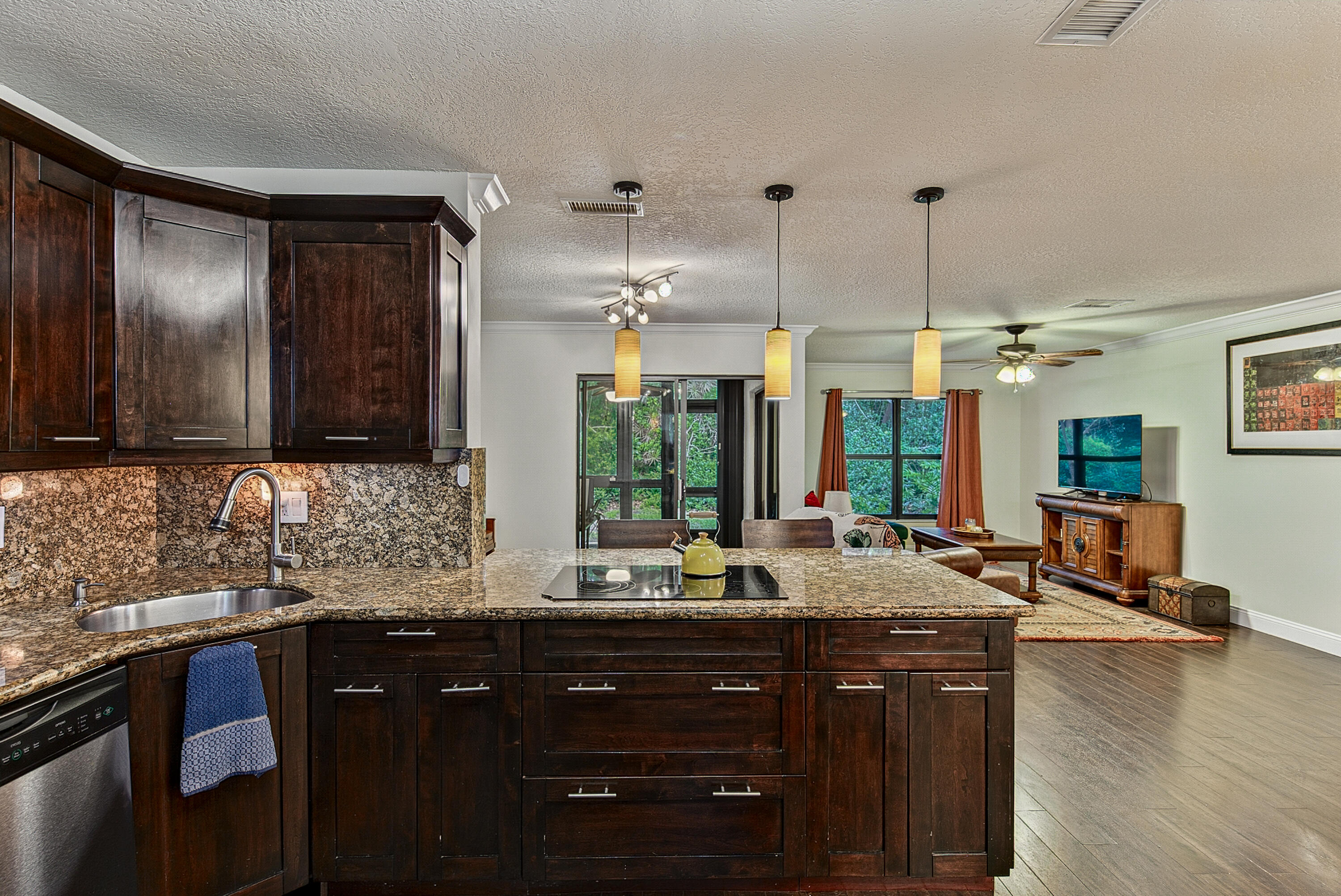 POND APPLE PLACE II CONDO - Residential