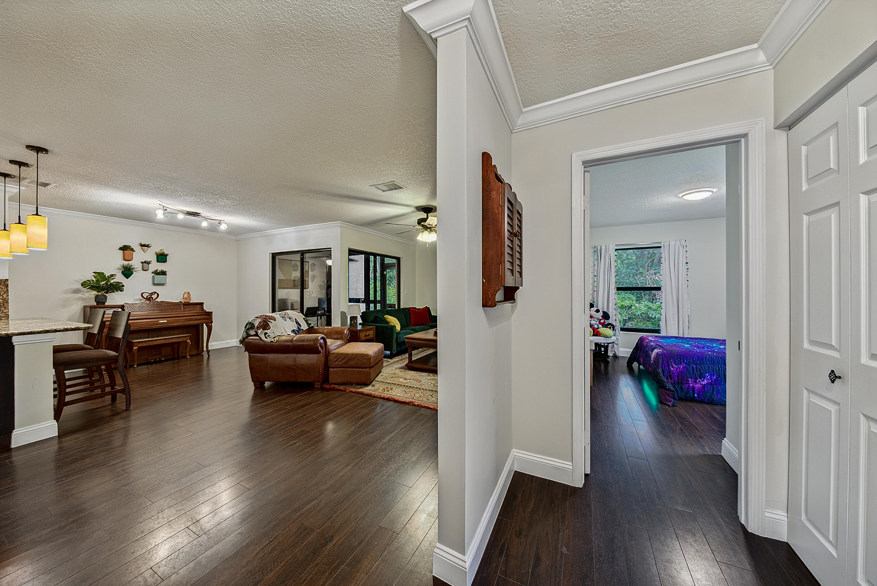 POND APPLE PLACE II CONDO - Residential