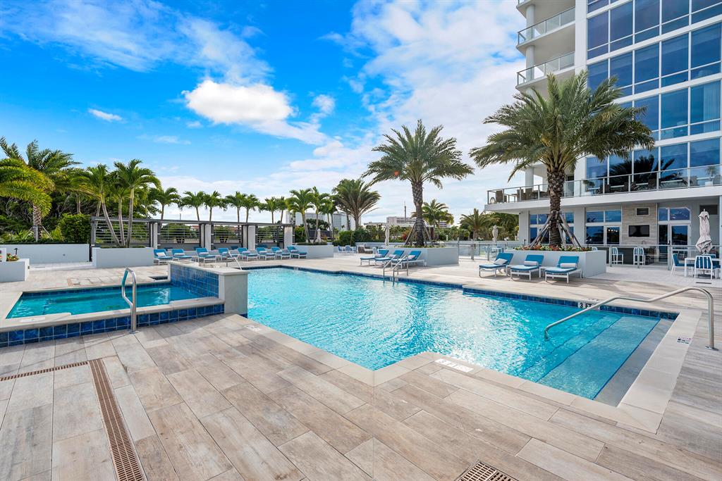 WATER CLUB 3 NORTH PALM BEACH CONDO - Residential