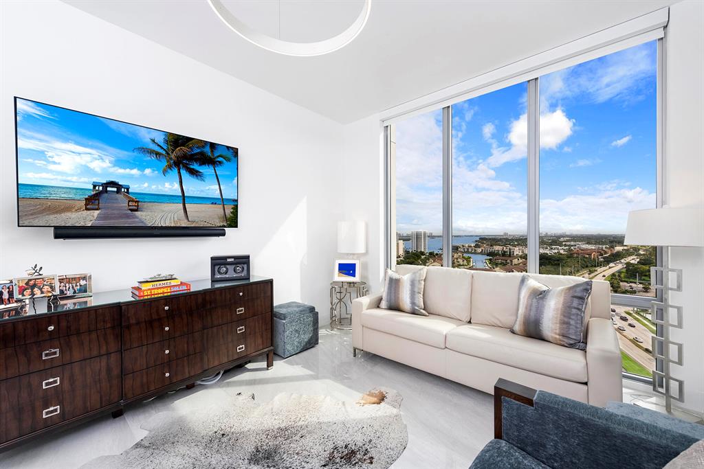 WATER CLUB 3 NORTH PALM BEACH CONDO - Residential