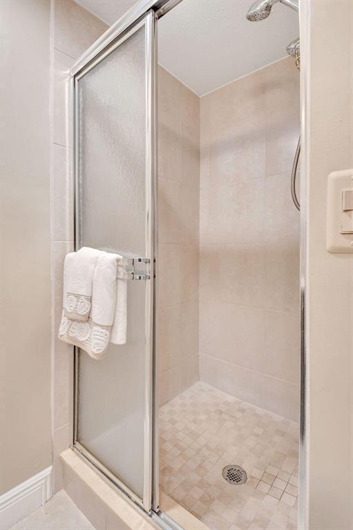 KINGS POINT NORMANDY CONDOS - Residential Lease