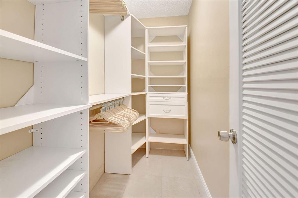 KINGS POINT NORMANDY CONDOS - Residential Lease