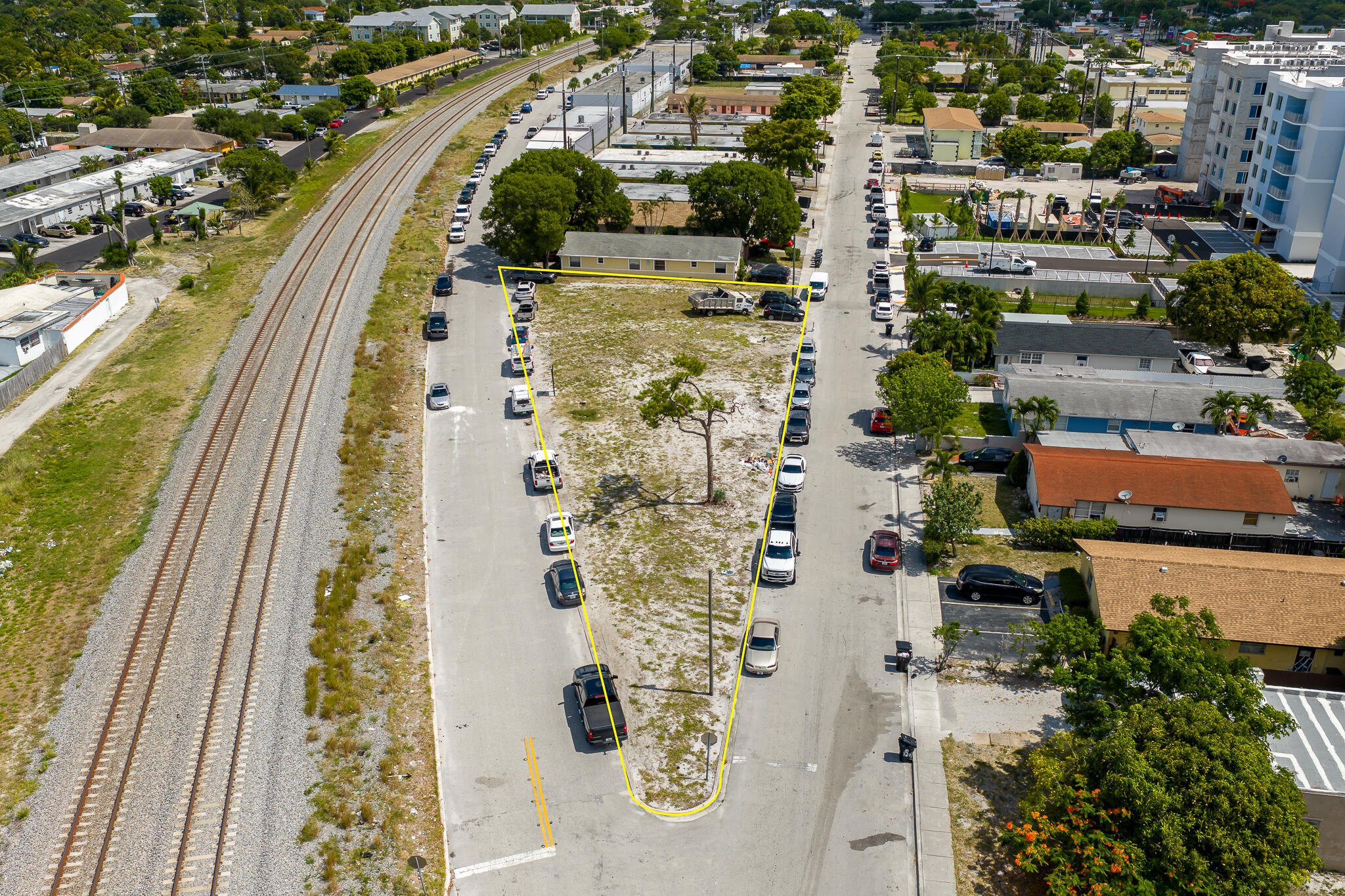 LAKE WORTH TOWN OF - Land