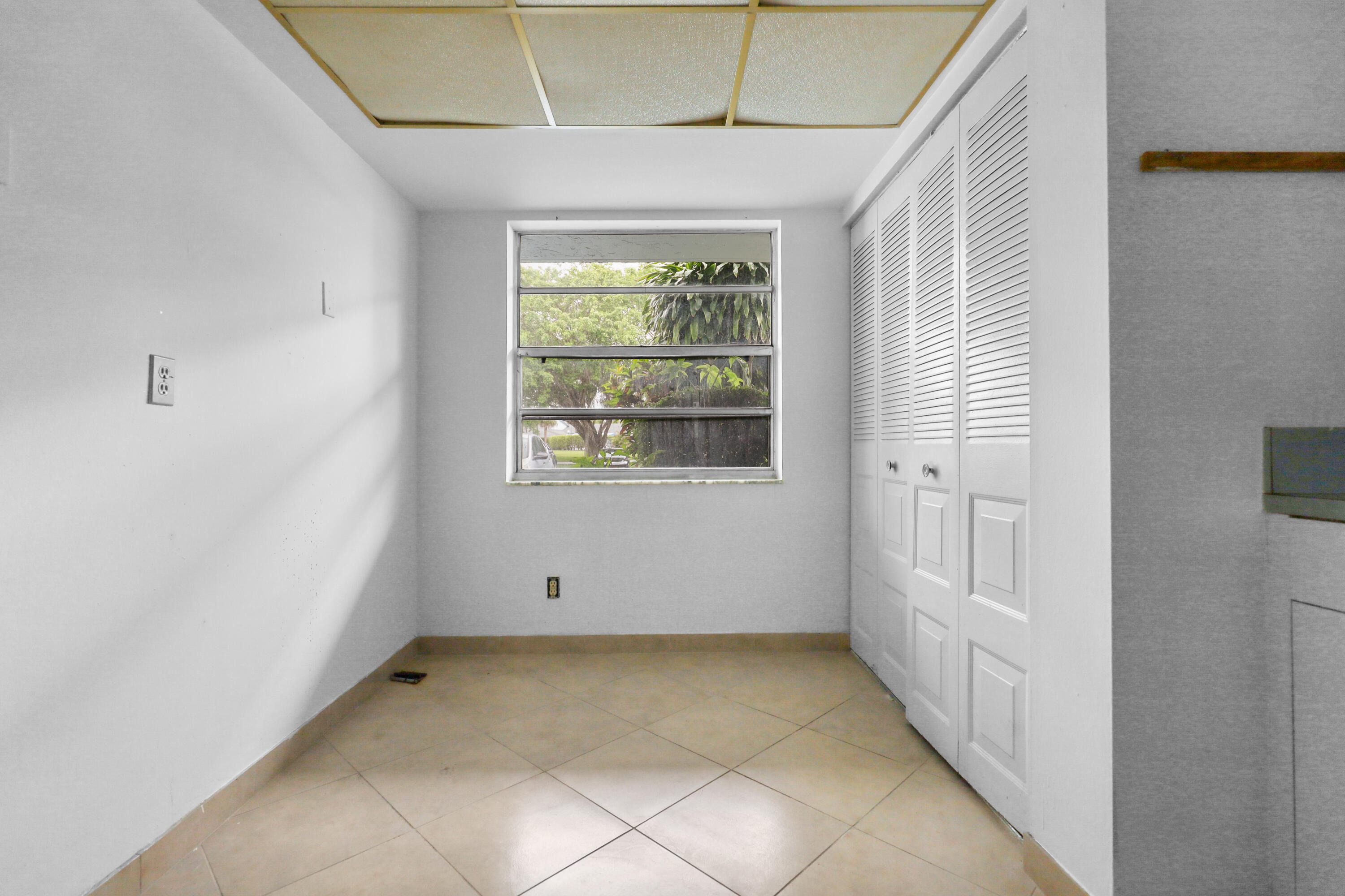 2 OF PALM SPRINGS 2 CONDO - Residential