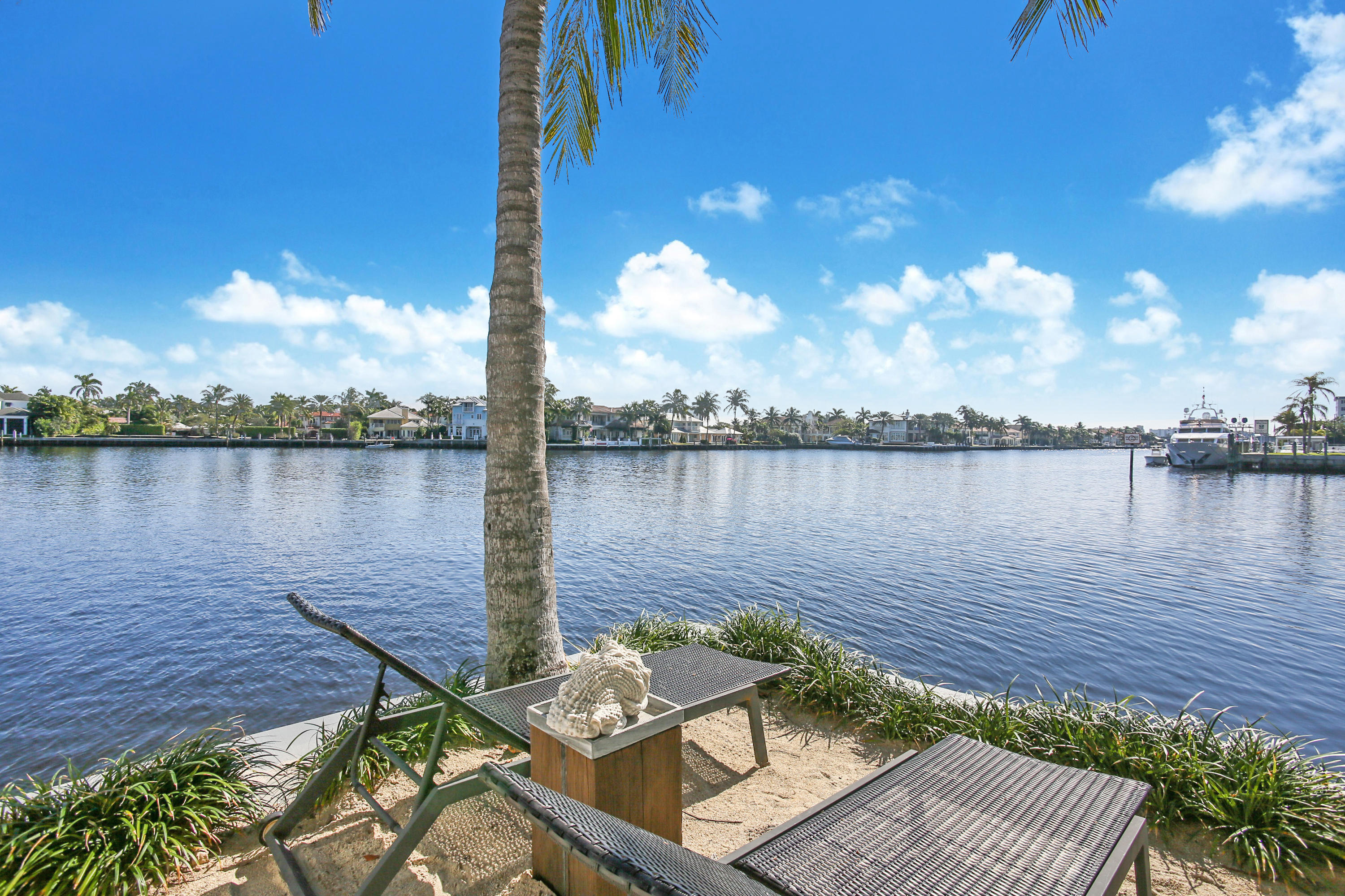RIO DEL REY SHORES - Residential