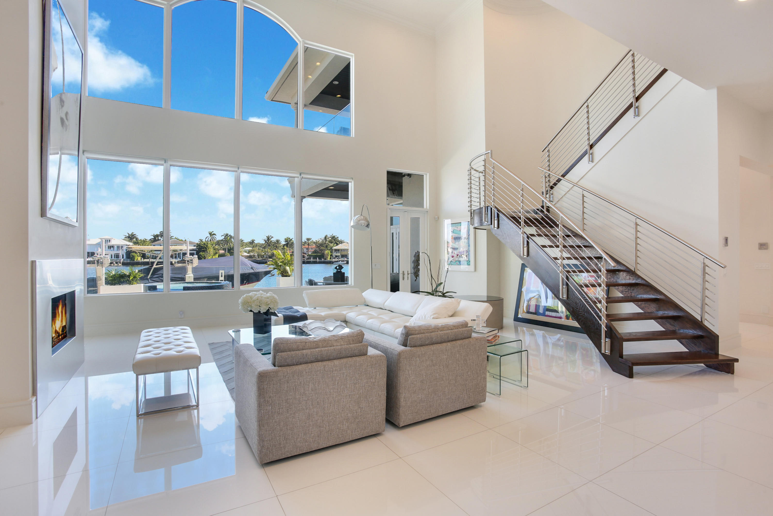 RIO DEL REY SHORES - Residential