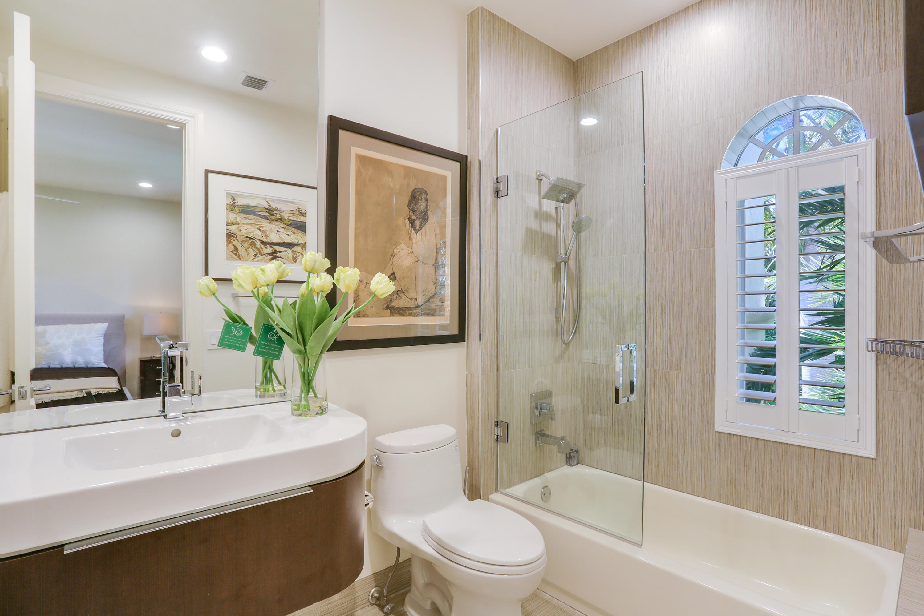 RIO DEL REY SHORES - Residential