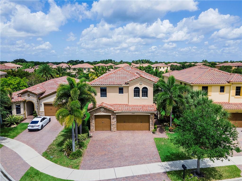 Parkland Village 177-15 B - Residential