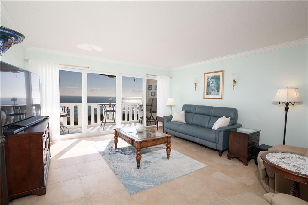 CENTURY PLAZA - Residential