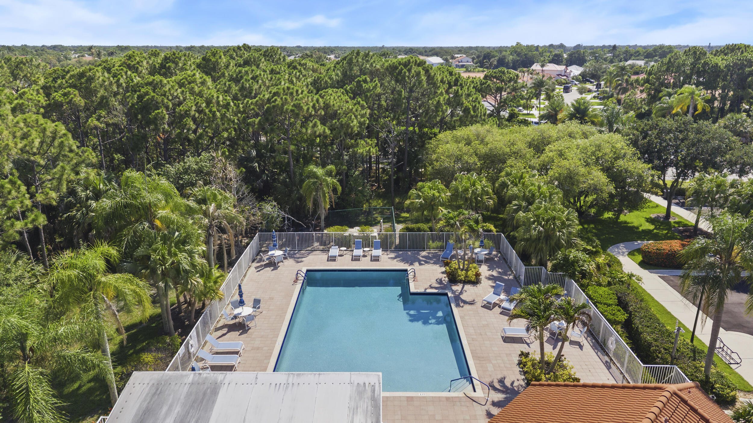 MARINER VILLAGE - Residential