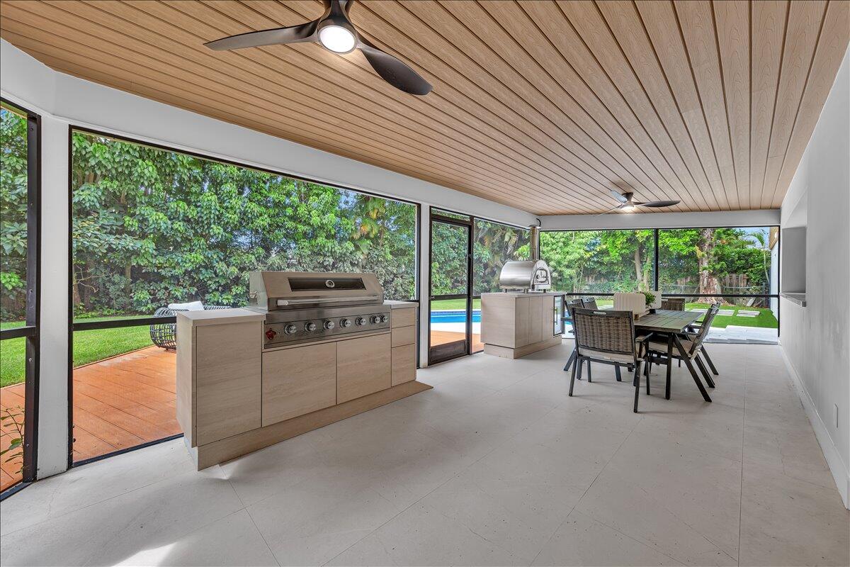 TEQUESTA COUNTRY CLUB - Residential