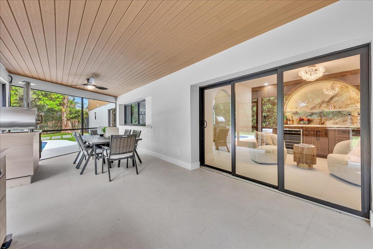 TEQUESTA COUNTRY CLUB - Residential